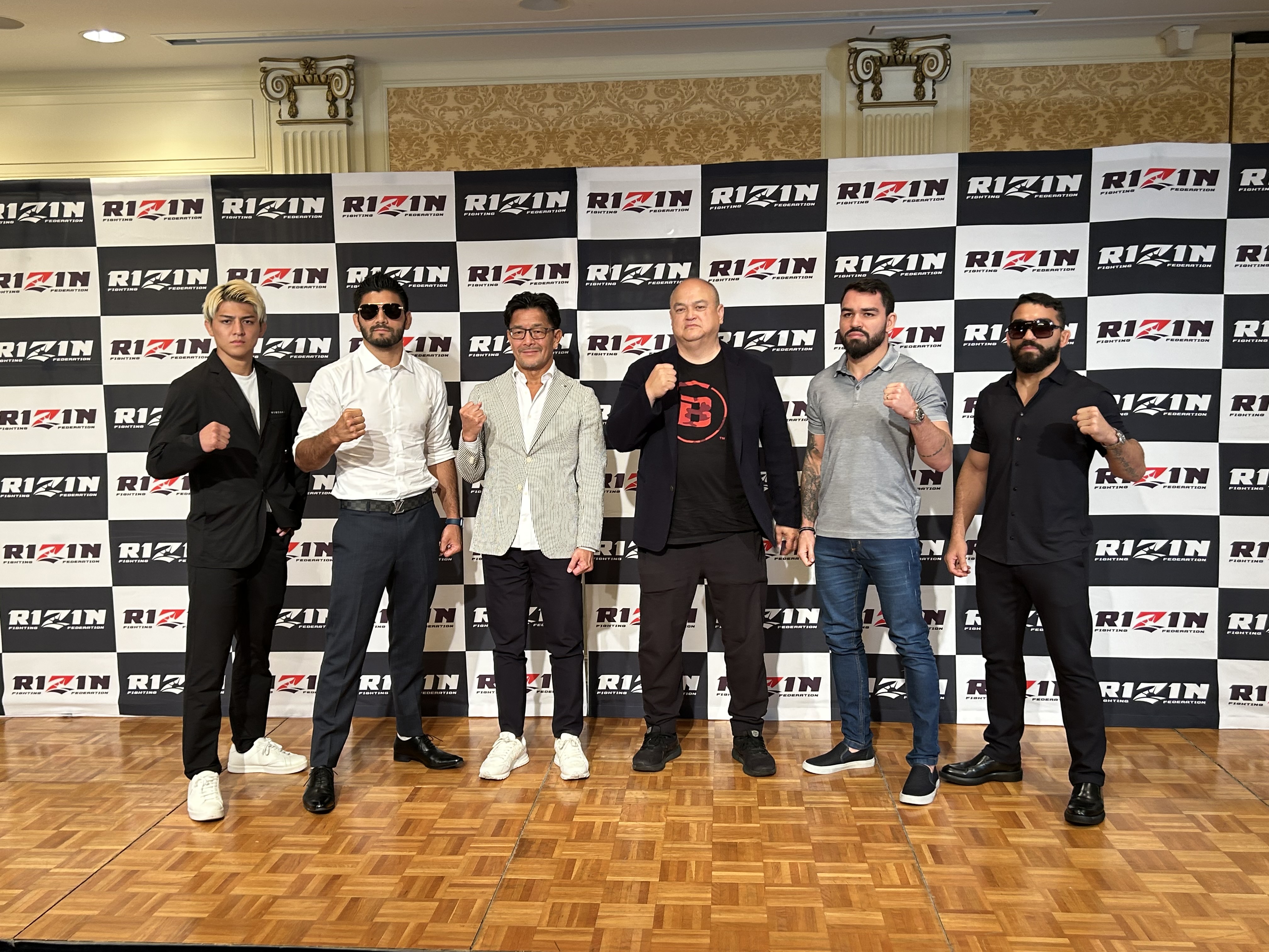 ７・３０「超ＲＩＺＩＮ．２」追加カード発表 鈴木千裕が