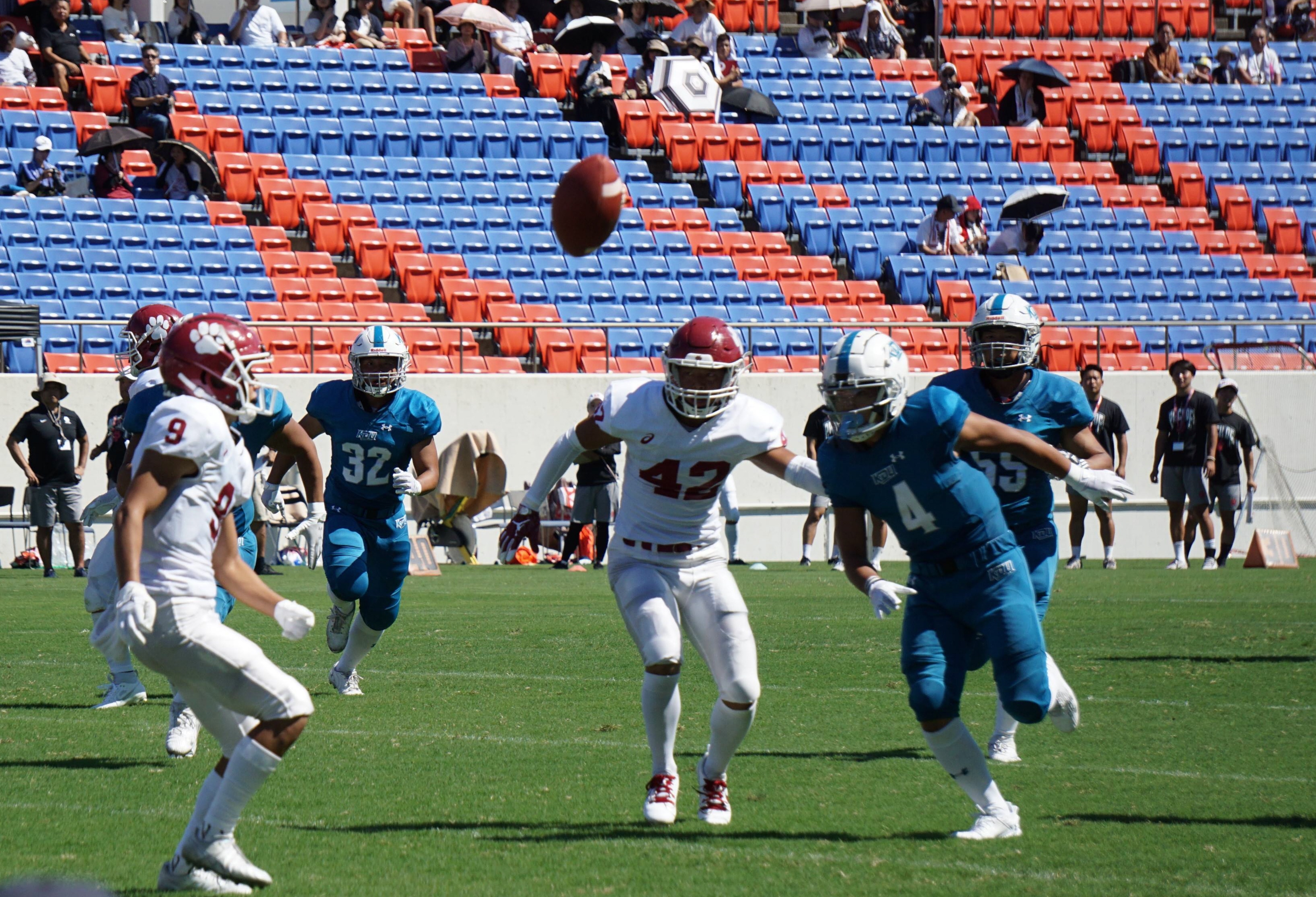 ７１年ぶり「アメフト」公式戦 東大阪市花園ラグビー場 - 産経ニュース