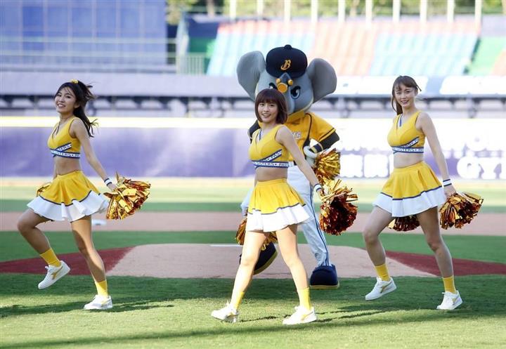 WBC 台湾チア 峮峮チュンチュン ユニフォーム メンズ M 台湾プロ野球 王博玄応援📣 #峮峮 #ちゅんちゅん #チュンチュン #AMAZE #台湾