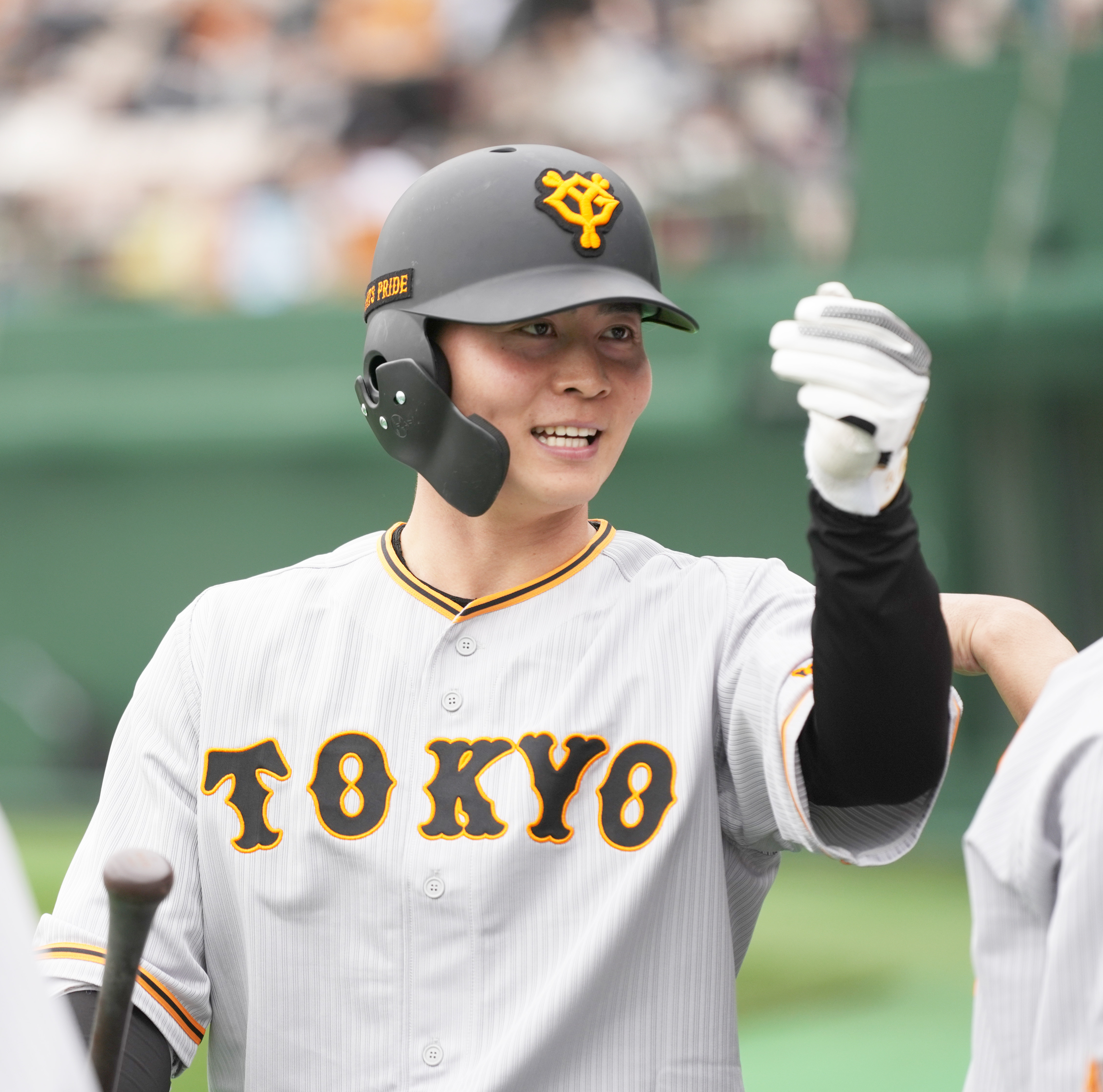 巨人・岡田悠希が場外弾！ リブワーク藤崎台球場でソフトバンク・石川