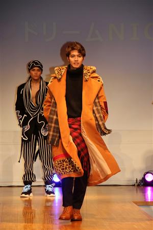 片寄涼太が来た 着た 主演映画 ゼロキス スペシャルイベントに登場 サンスポ