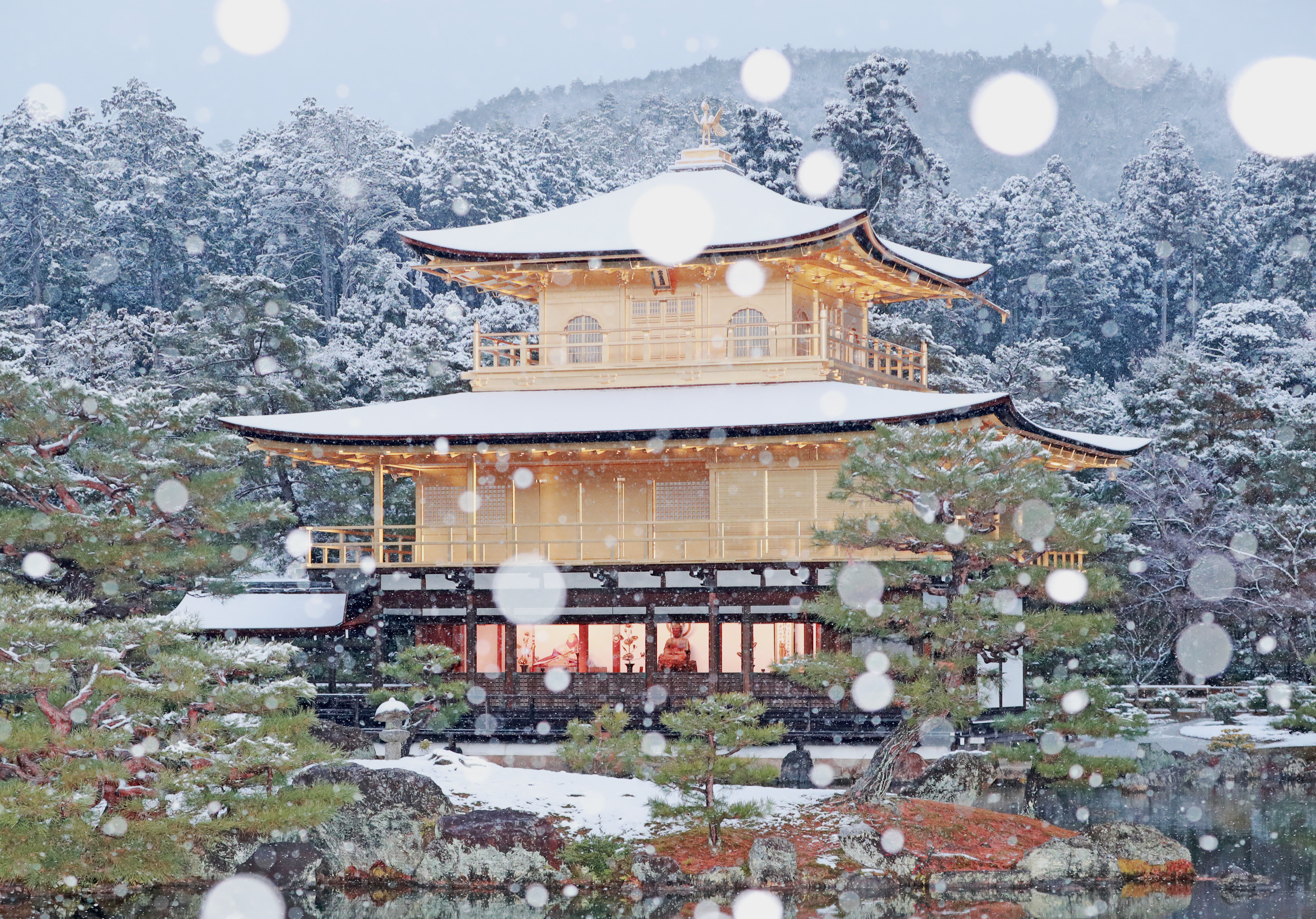 福島一二三、【金閣寺雪景】、希少な画集画、新品高級額・額装付 初雪の金閣寺寺 | iichi 日々の暮らしを心地よくする