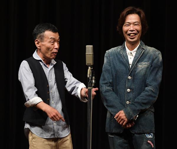 お笑いなにわ祭 によしもと芸人ら 大阪国際交流センター 産経ニュース