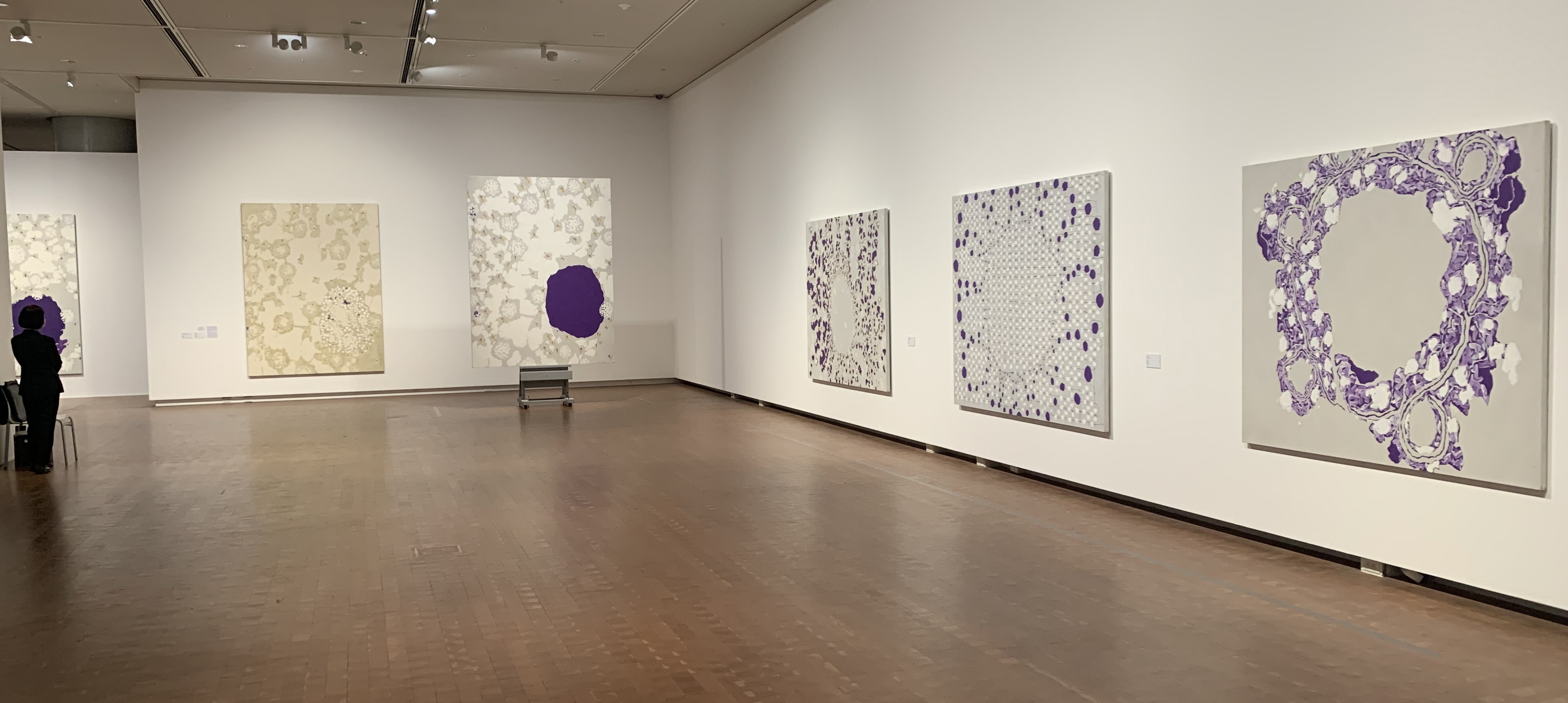 絵画は思索へ誘う「装置」 美術家・中西夏之の没後初の大規模回顧展