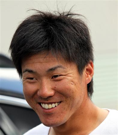 阪神 陽川が巨人 鬼屋敷とそっくりタッグ結成 来年１月 白浜で合体 1 3ページ サンスポ