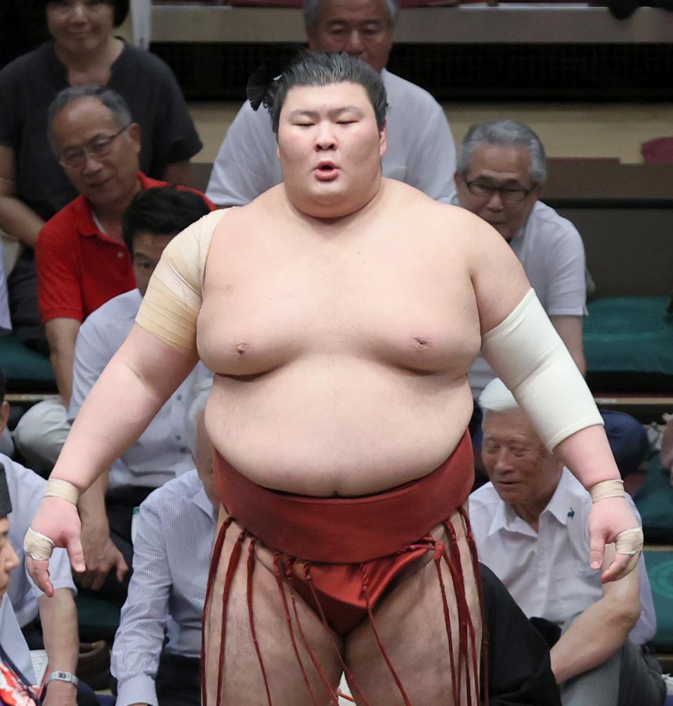 熱海富士「静岡出身Vの頂」見えた 伯桜鵬に続く21世紀生まれ旋風