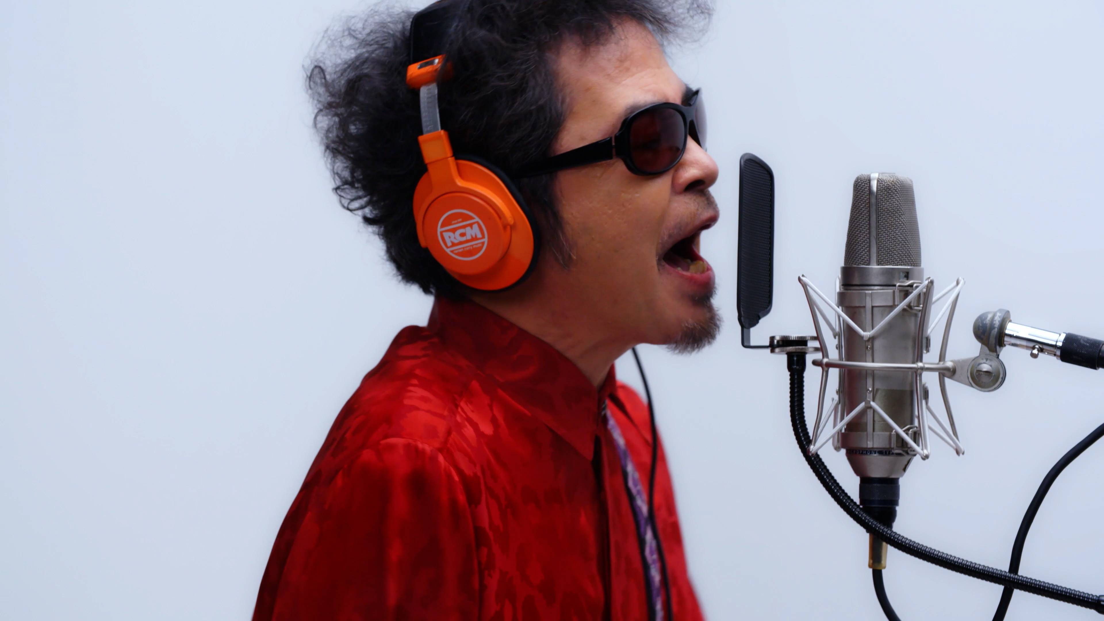 奥田民生が「THE FIRST TAKE」に初登場 56歳の男気が