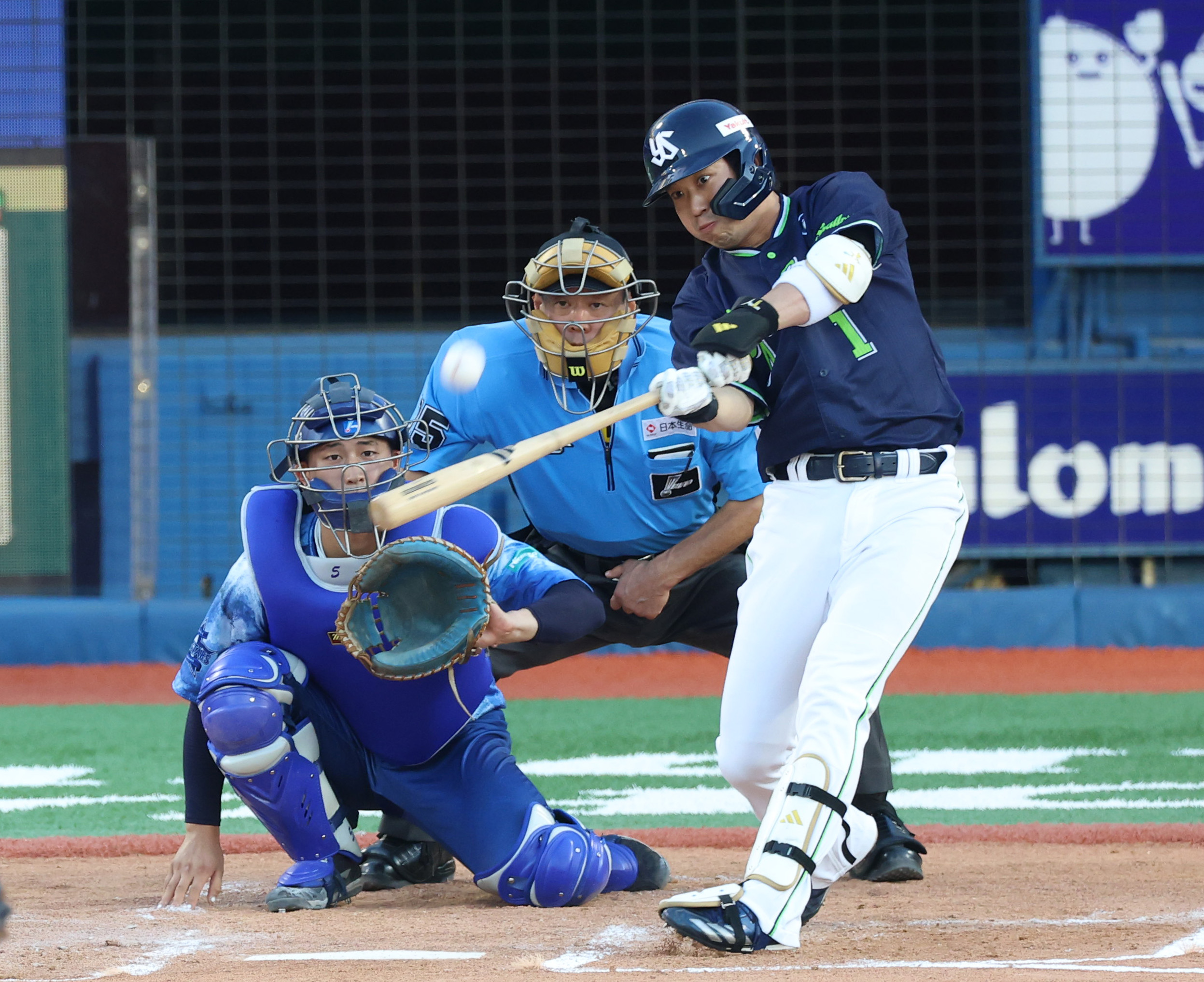 やまだてっと ヤクルト・山田哲人が歴代単独2位の神宮通算156本塁打 一回