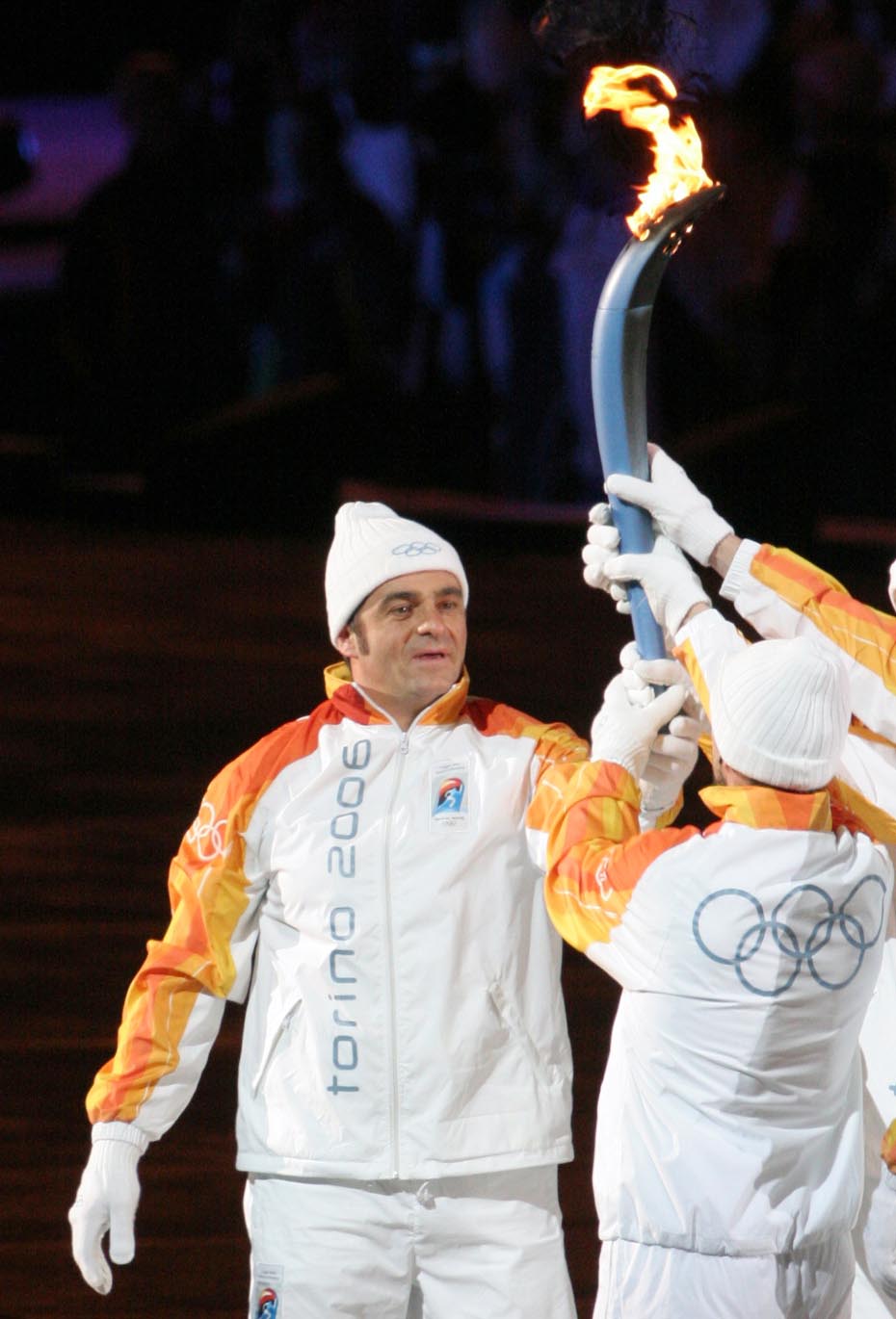 ミラノ五輪、最終点火者にアルペンスキーのスター、トンバさんら 地元