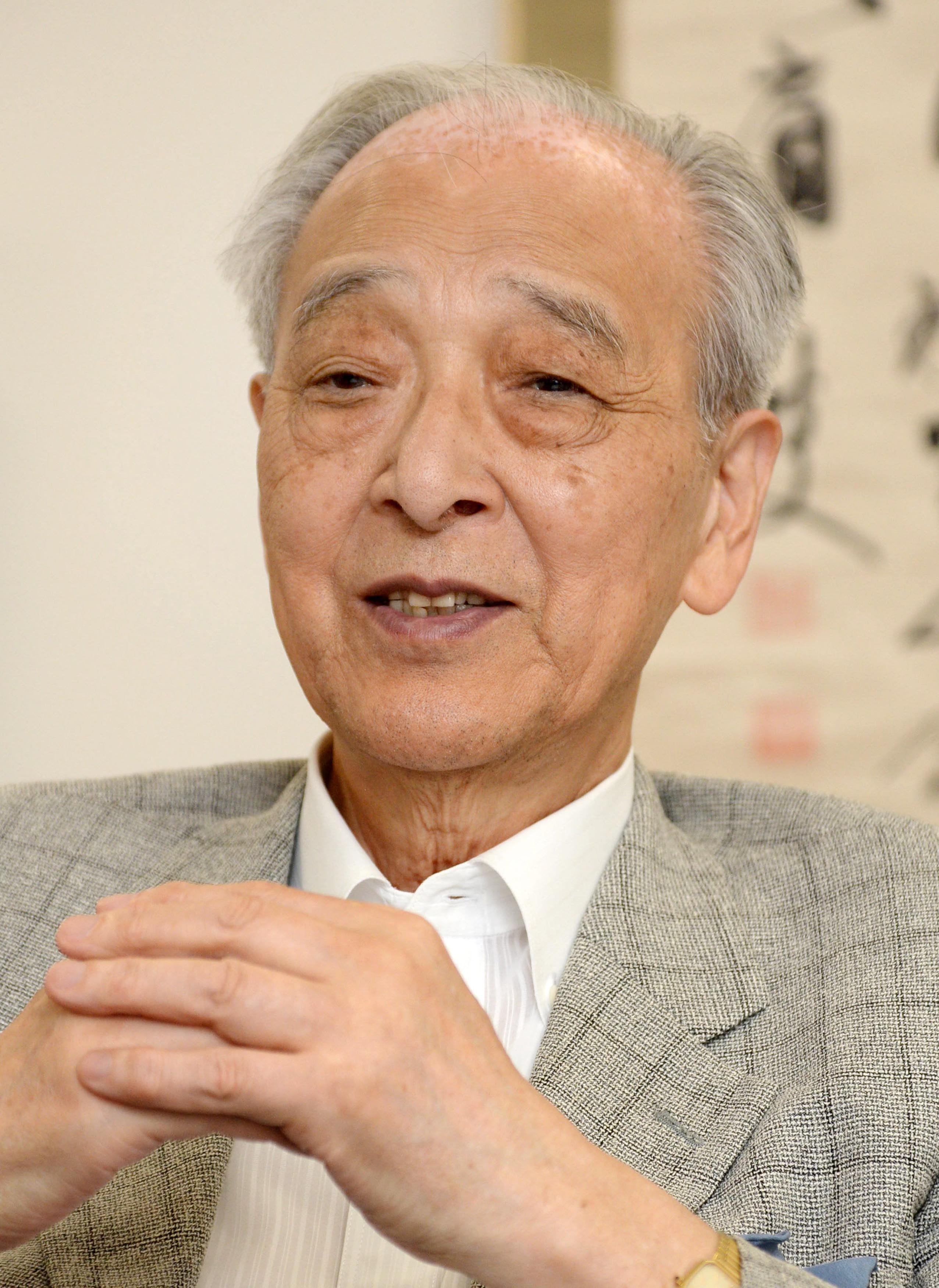 デモクラシーで戦えるか 外交評論家・岡崎久彦氏没後10年