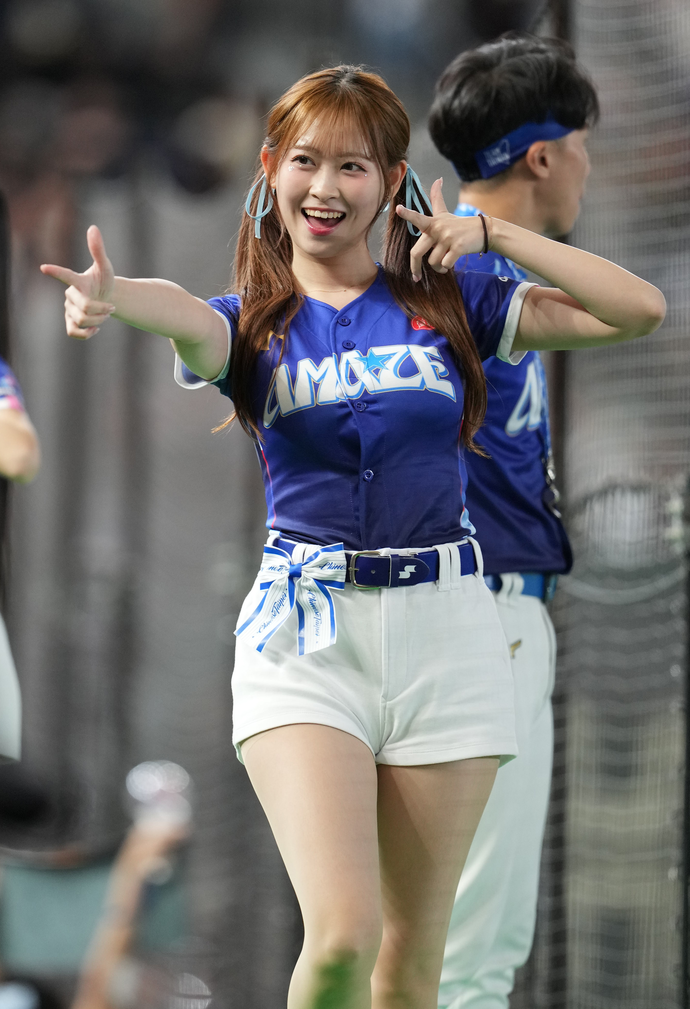 【現地完売】リンシャン 台湾チア 特大アクリルスタンド WBC2026限定 Yahoo!オークション - 【台湾限定】林襄 リンシャン WBC アクリルスタ