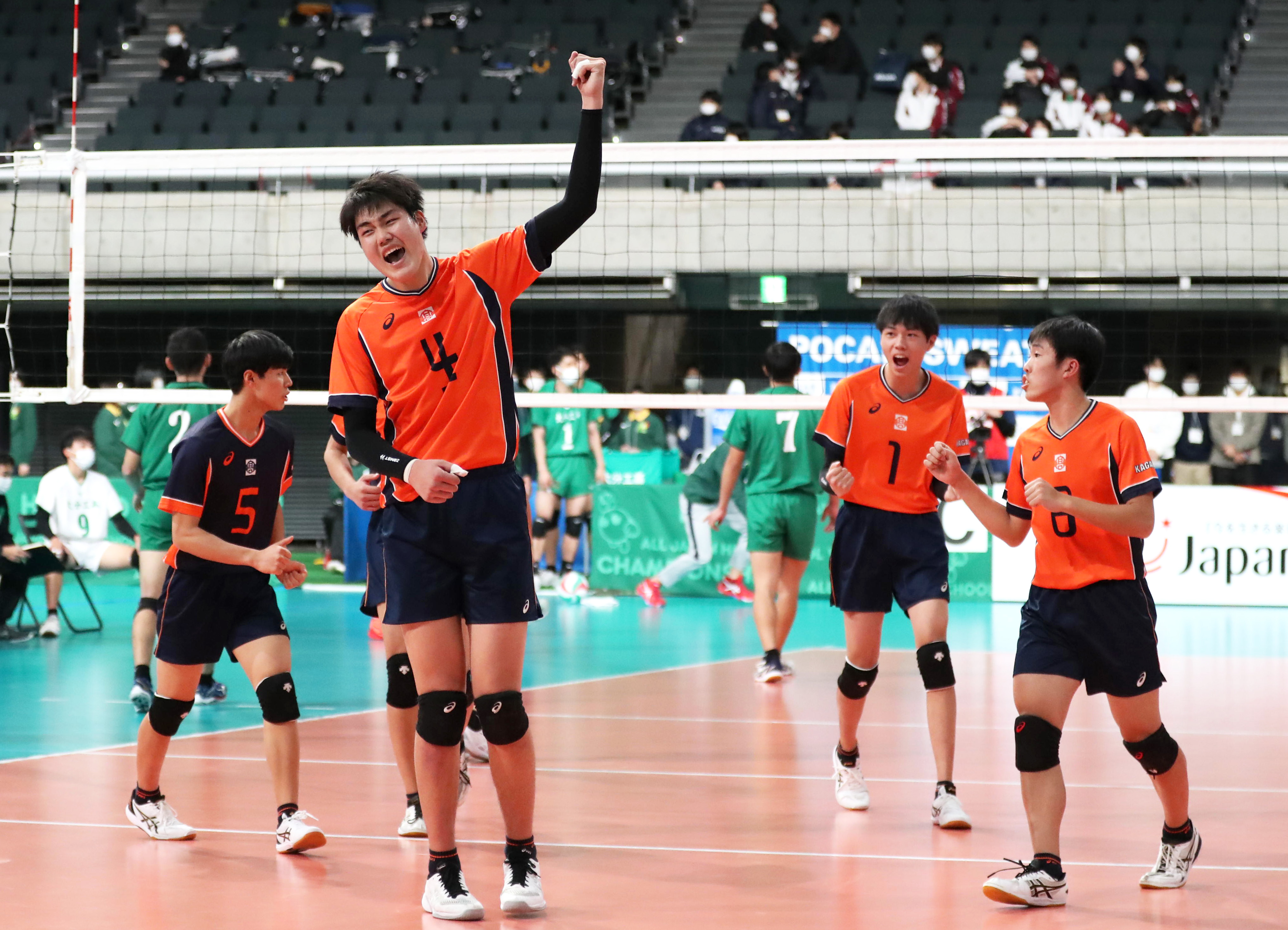 210センチの牧、スカイアタック連発！高松工芸が圧勝発進／春高