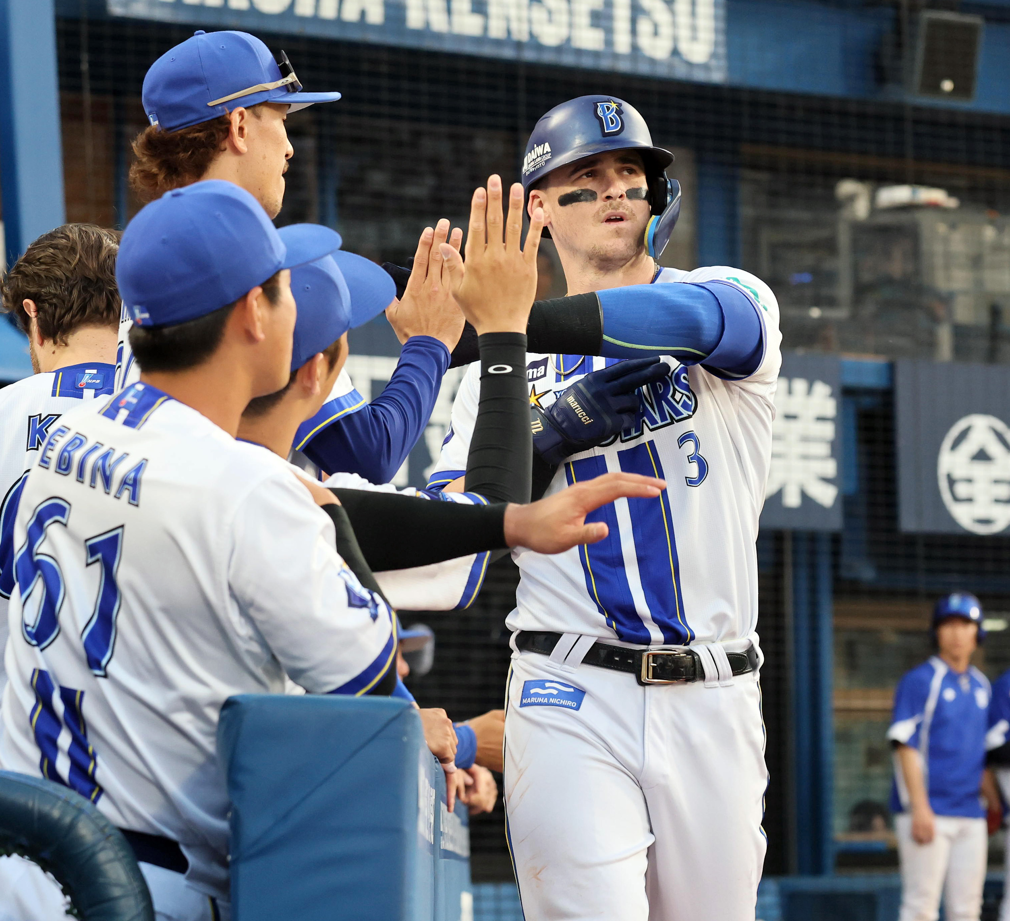 DeNA・オースティンが2号「ラッキーヒット。うまく打つことができた