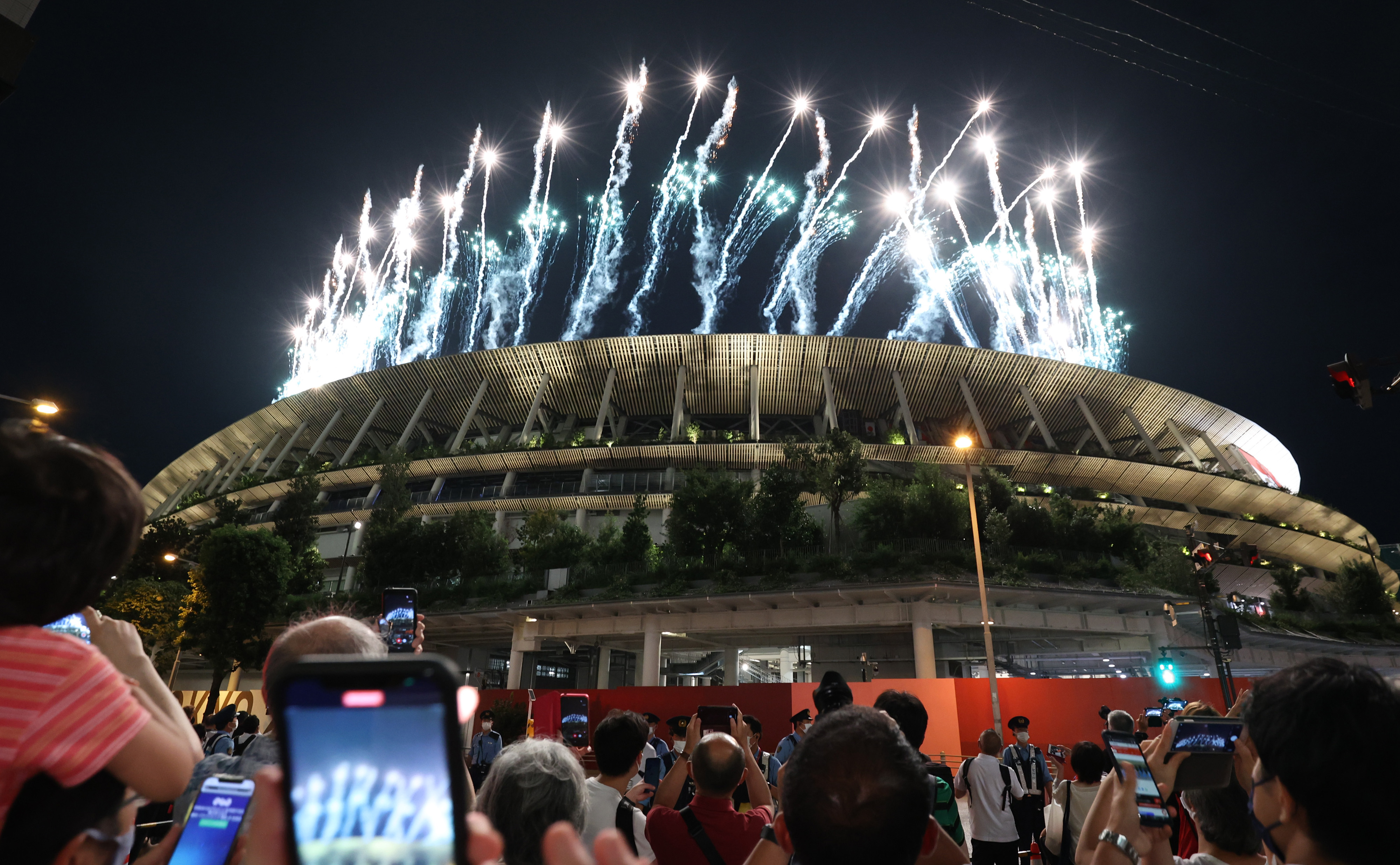 フォト特集 東京パラリンピック開幕 国立に再び花火 産経ニュース
