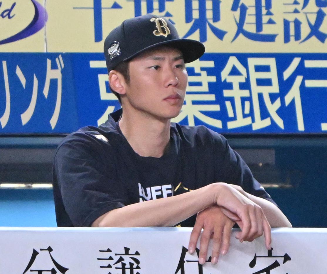う*読様 【未開封】　オリックス　曽谷龍平投手　コロコロチャレンジ　A賞　クッシ featured_image.jpg