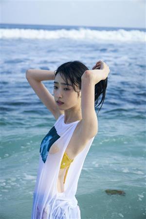 笑顔ひかるｌｊｋ 高橋ひかる 初写真集２７日発売 イザ