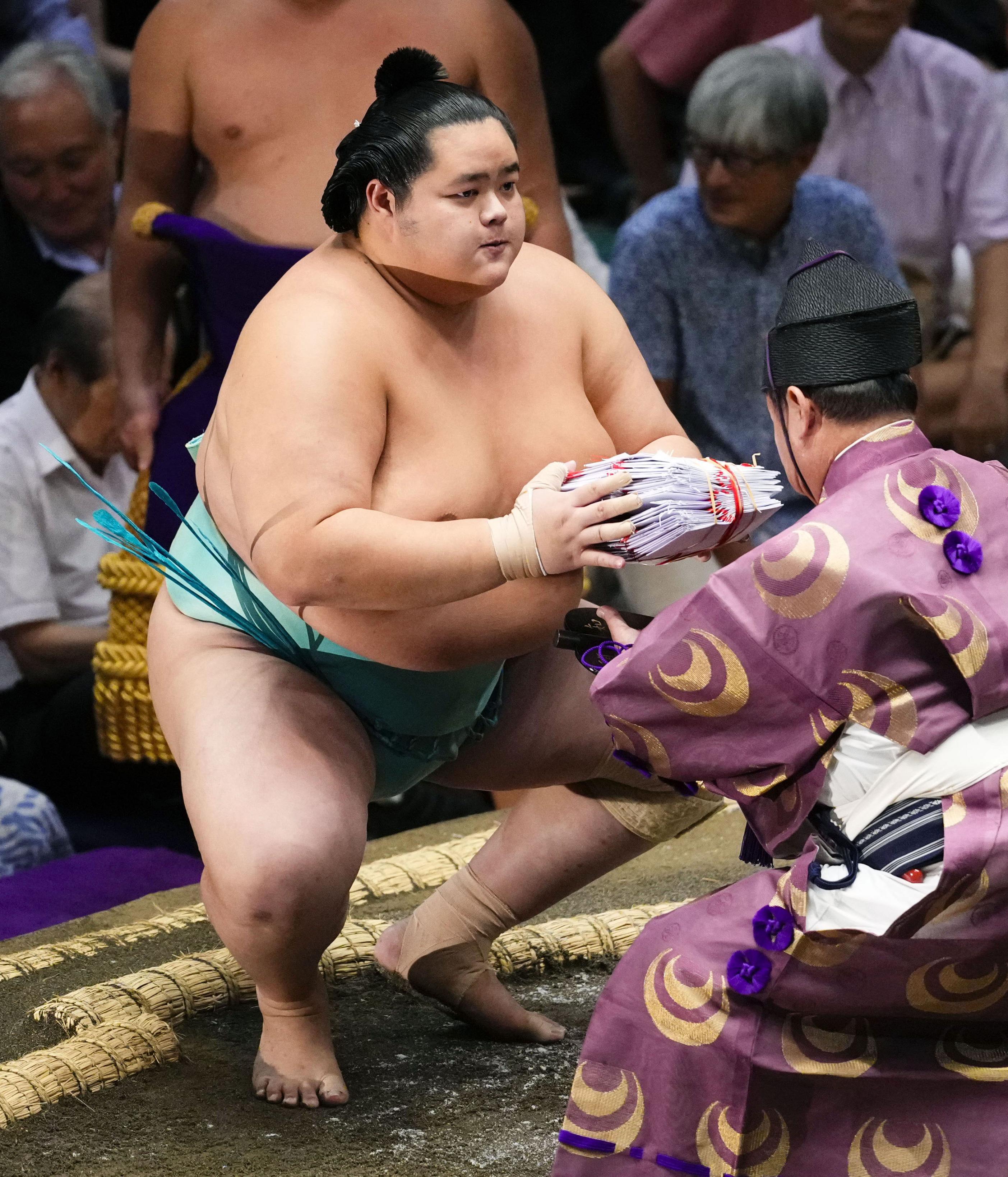 公の場での発言・インタビュー報道記録