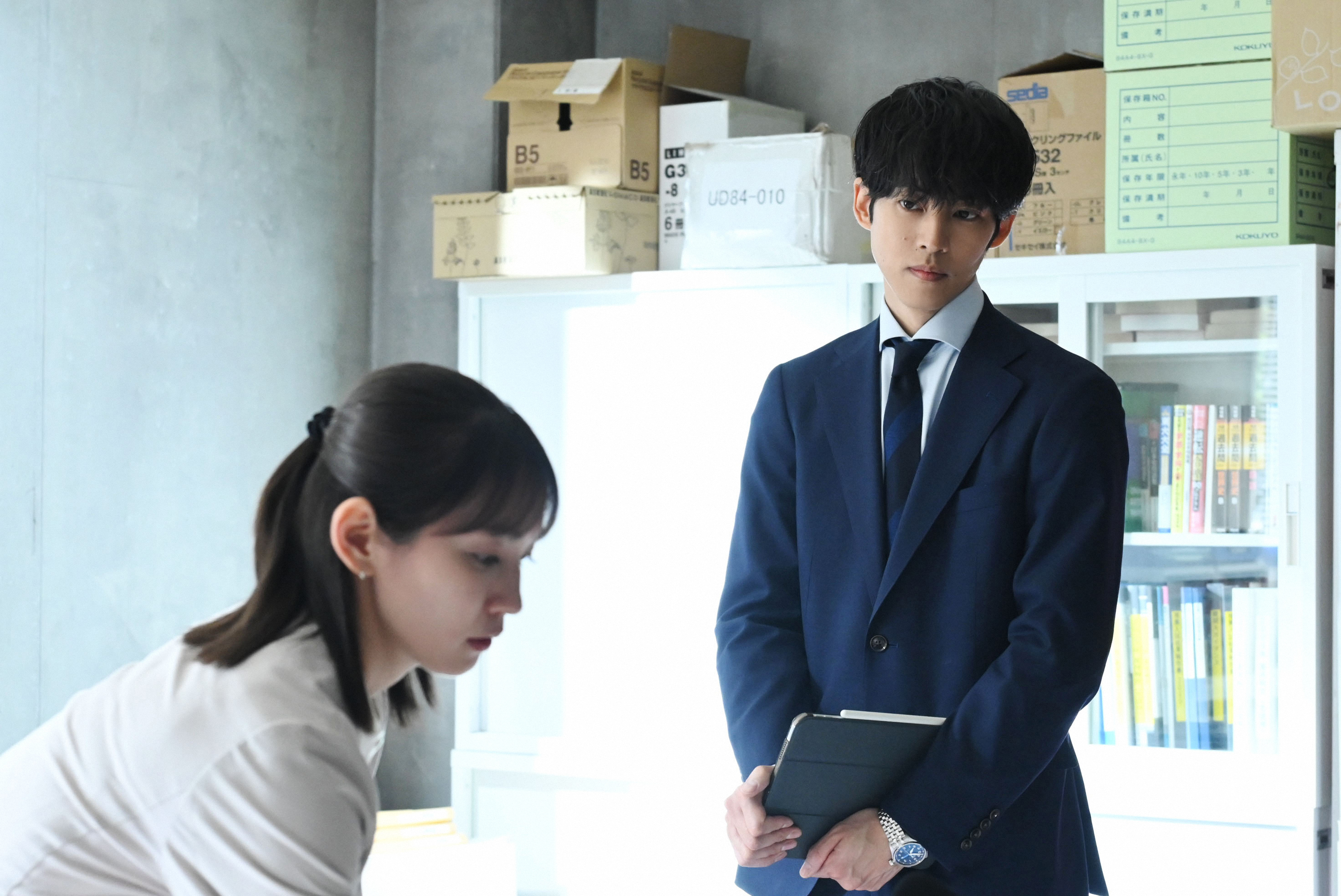 現在お一人とお話中。日曜日までにご連絡いただければお話伺います。階段
箪笥　アンティーク 日曜劇場「御上先生」1月26日OA第2話あらすじ 御上（松坂桃李）の言葉