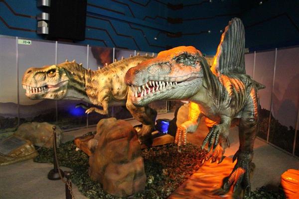 恐竜世界の臨場感体験 那須ハイランドパーク ３施設オープン 栃木 産経ニュース