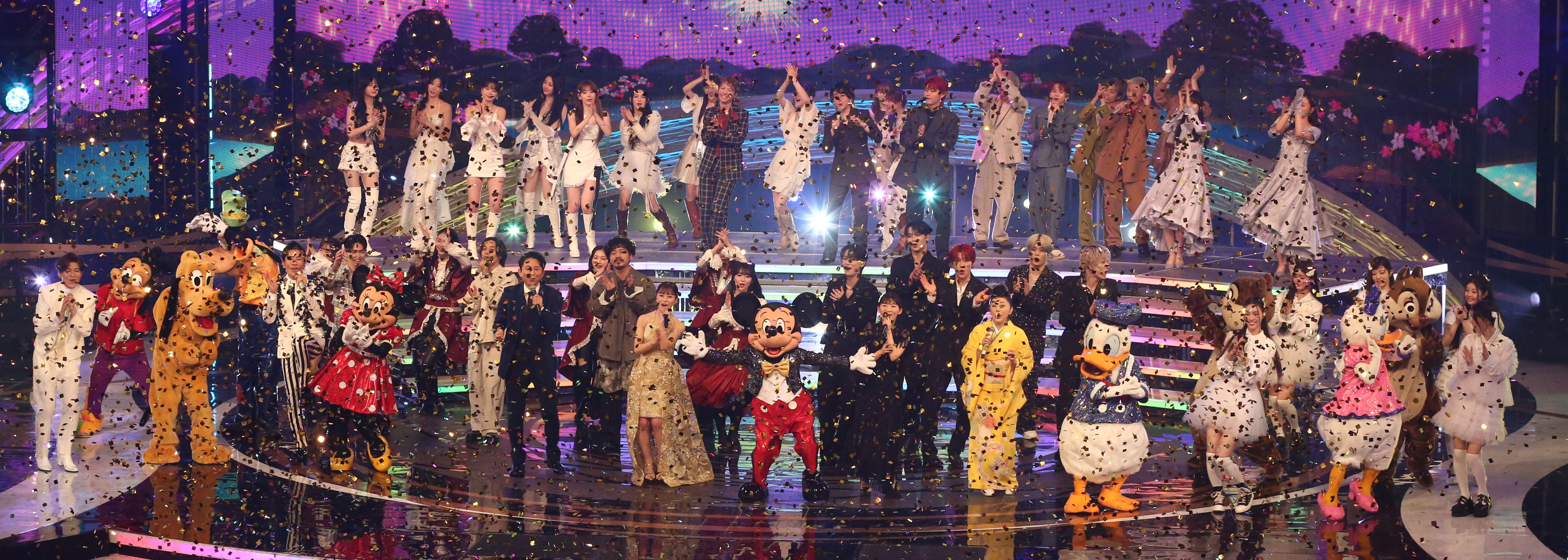 紅白速報⑤Creepy Nuts余裕のパフォーマンス ディズニーメドレー出演者