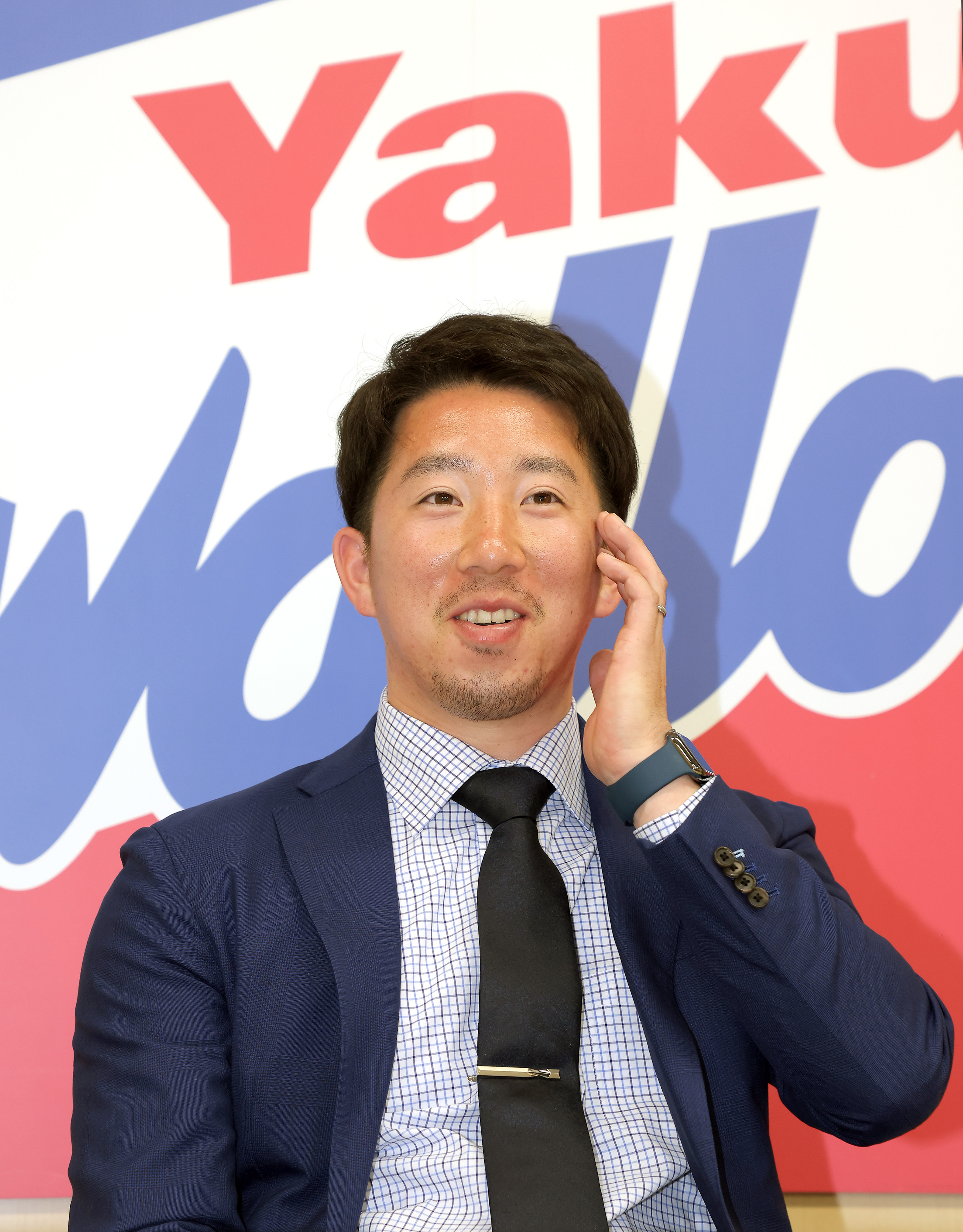燕〝七回の男〟今野龍太「びっくり」年俸4倍3200万円！！愛妻に