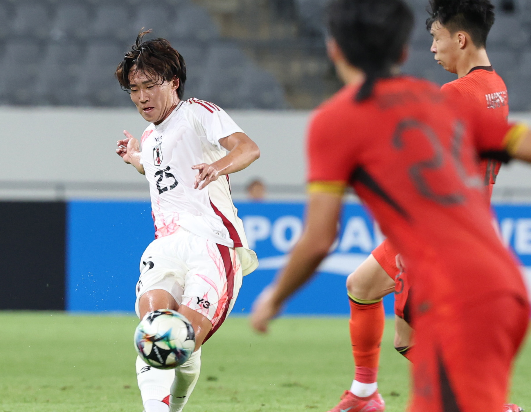 J1東京V、日本代表DF綱島悠斗のベルギー1部アントワープへの完全移籍を