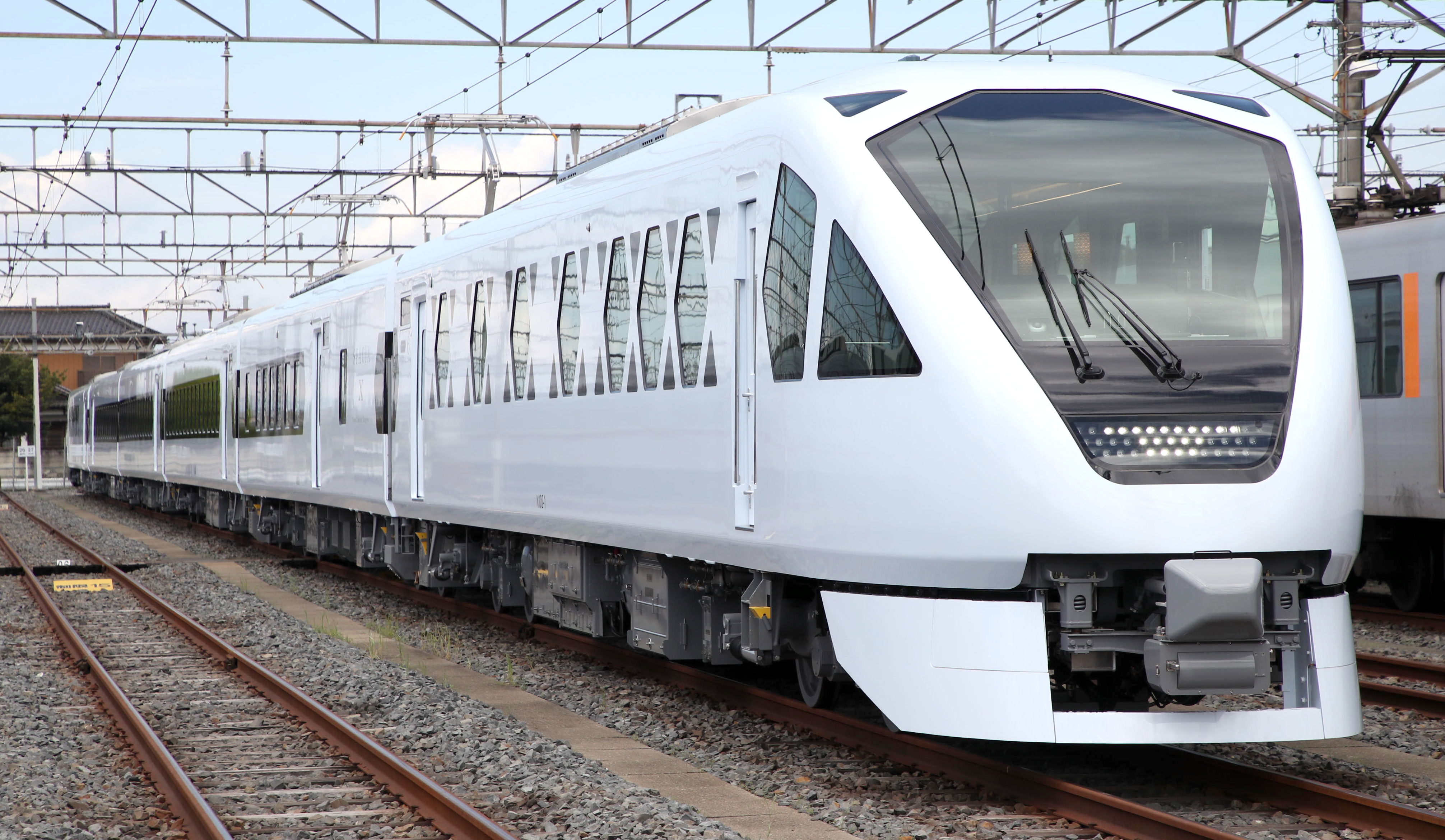 鉄道会社も〝自画自賛〟の意欲作 新型特急「スペーシアX」何がスゴイ