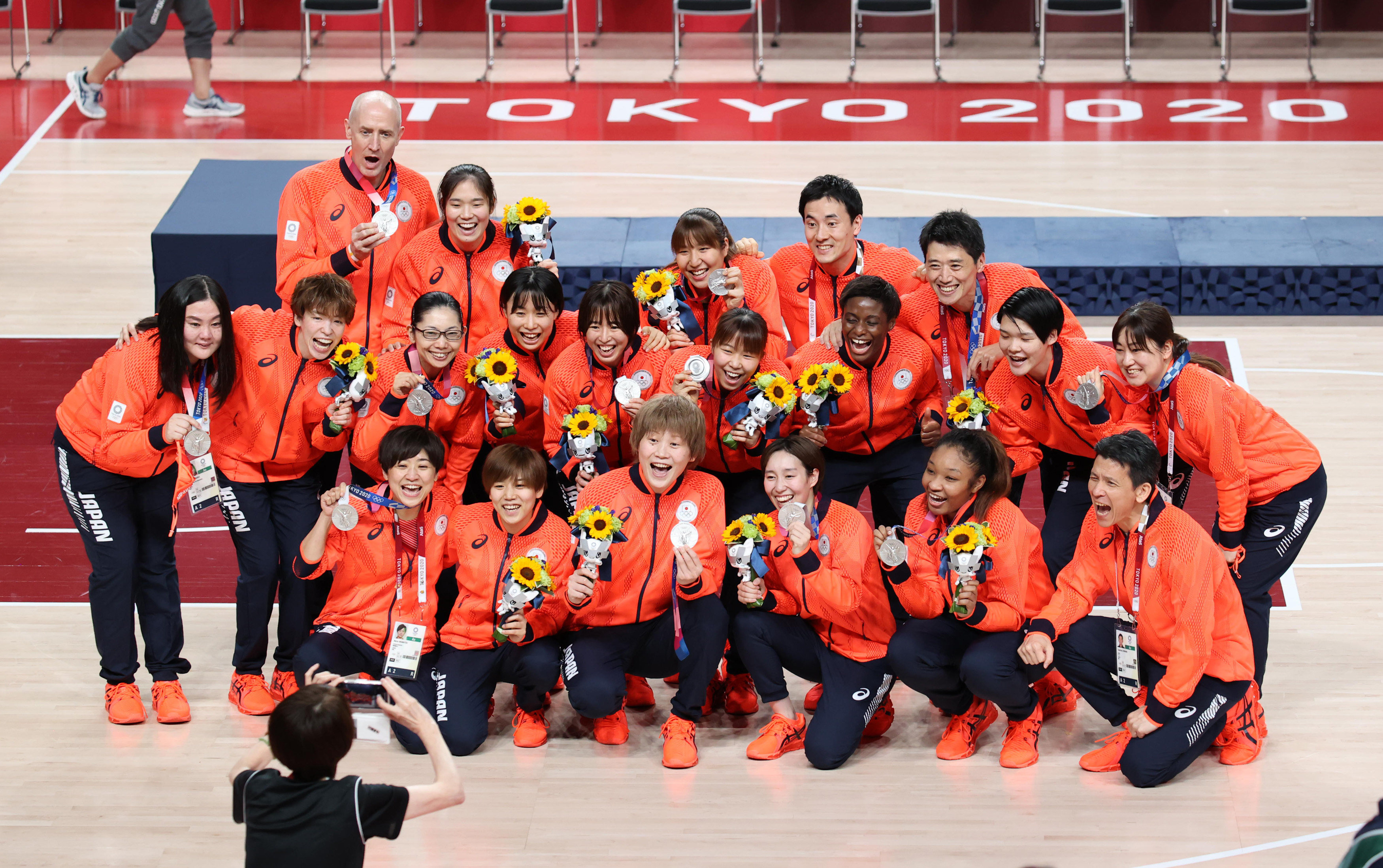 指揮官と選手を結んだ強い絆 猛練習で五輪 銀 つかんだバスケ女子日本代表 1 4ページ 産経ニュース