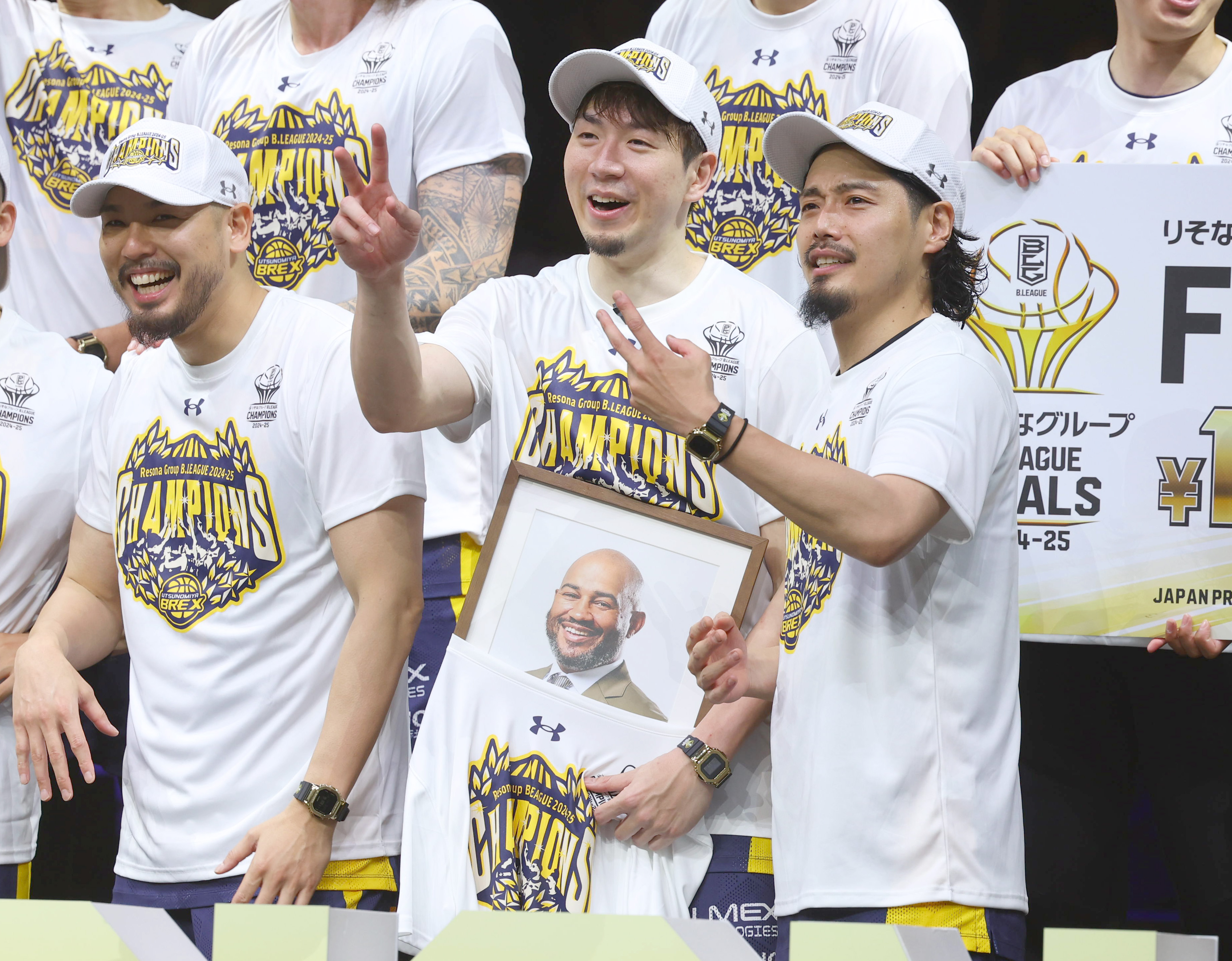 宇都宮V 比江島慎「ケビンのために優勝できて本当にうれしい」 喪章