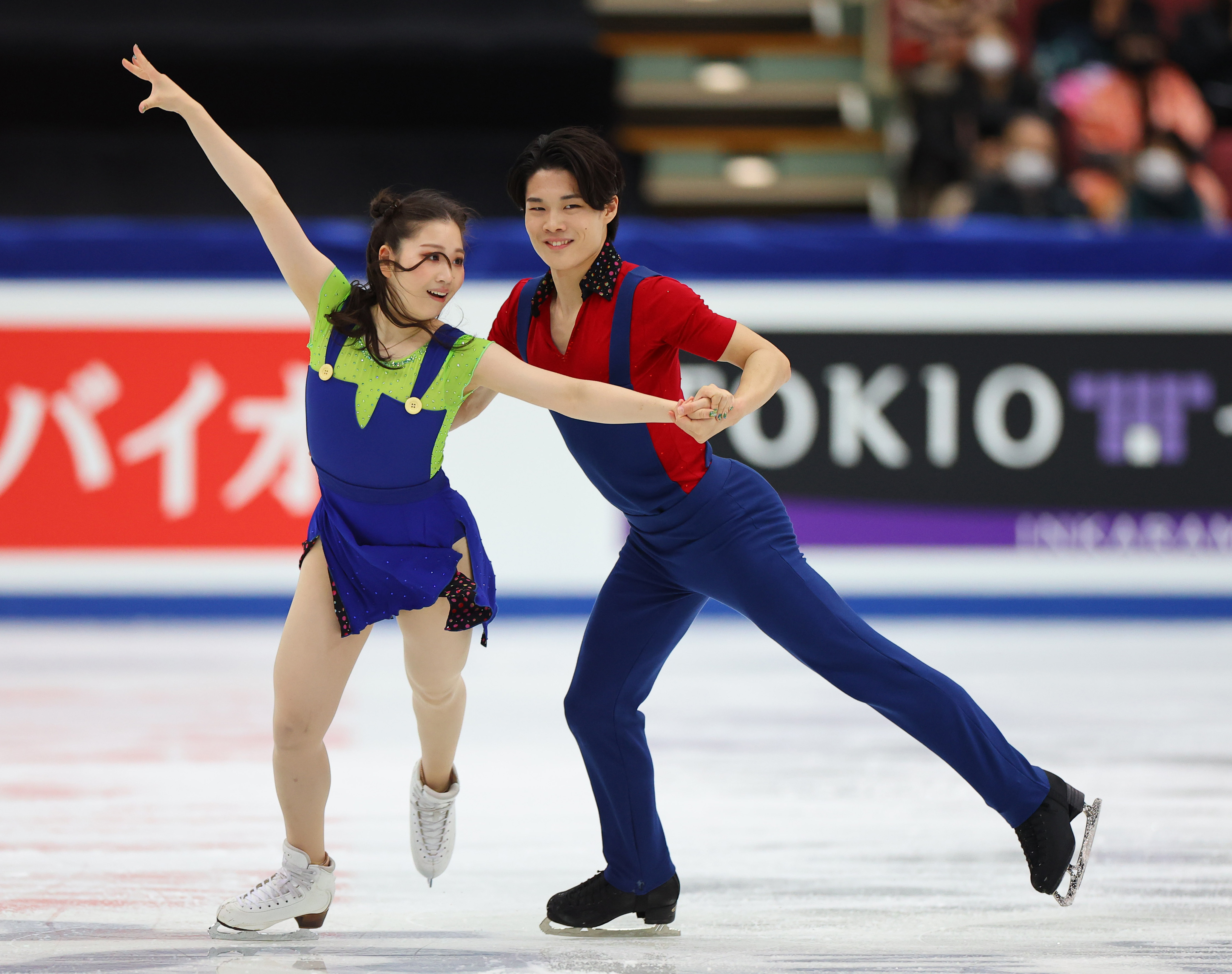 フォト】アイスダンスRDは田中・西山組が首位発進 全日本フィギュア フォト】アイスダンスRDは田中・西山組が首位発進 全日本フィギュア