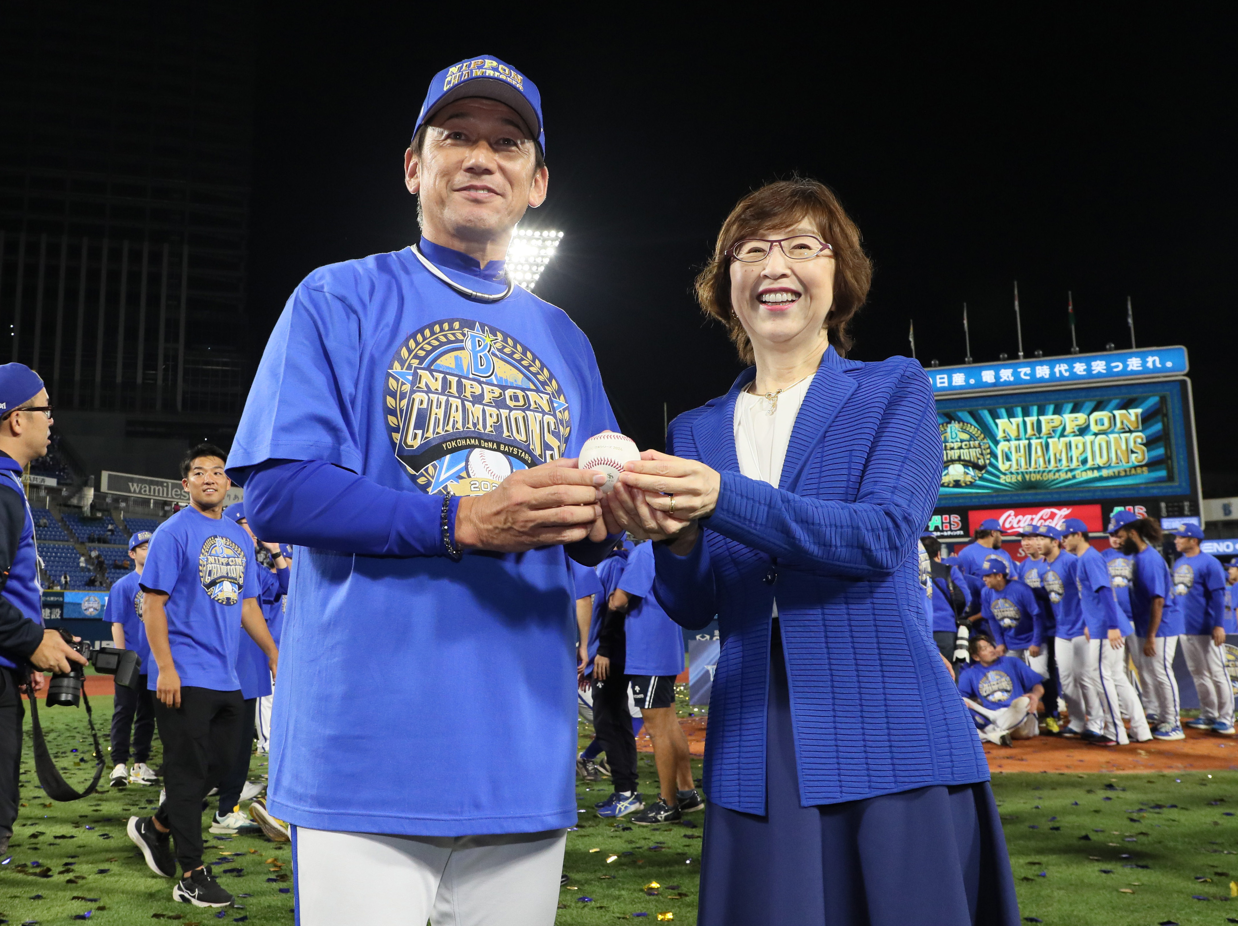 dena ベイスターズ 森敬斗 6 ウイニングボール 野球
