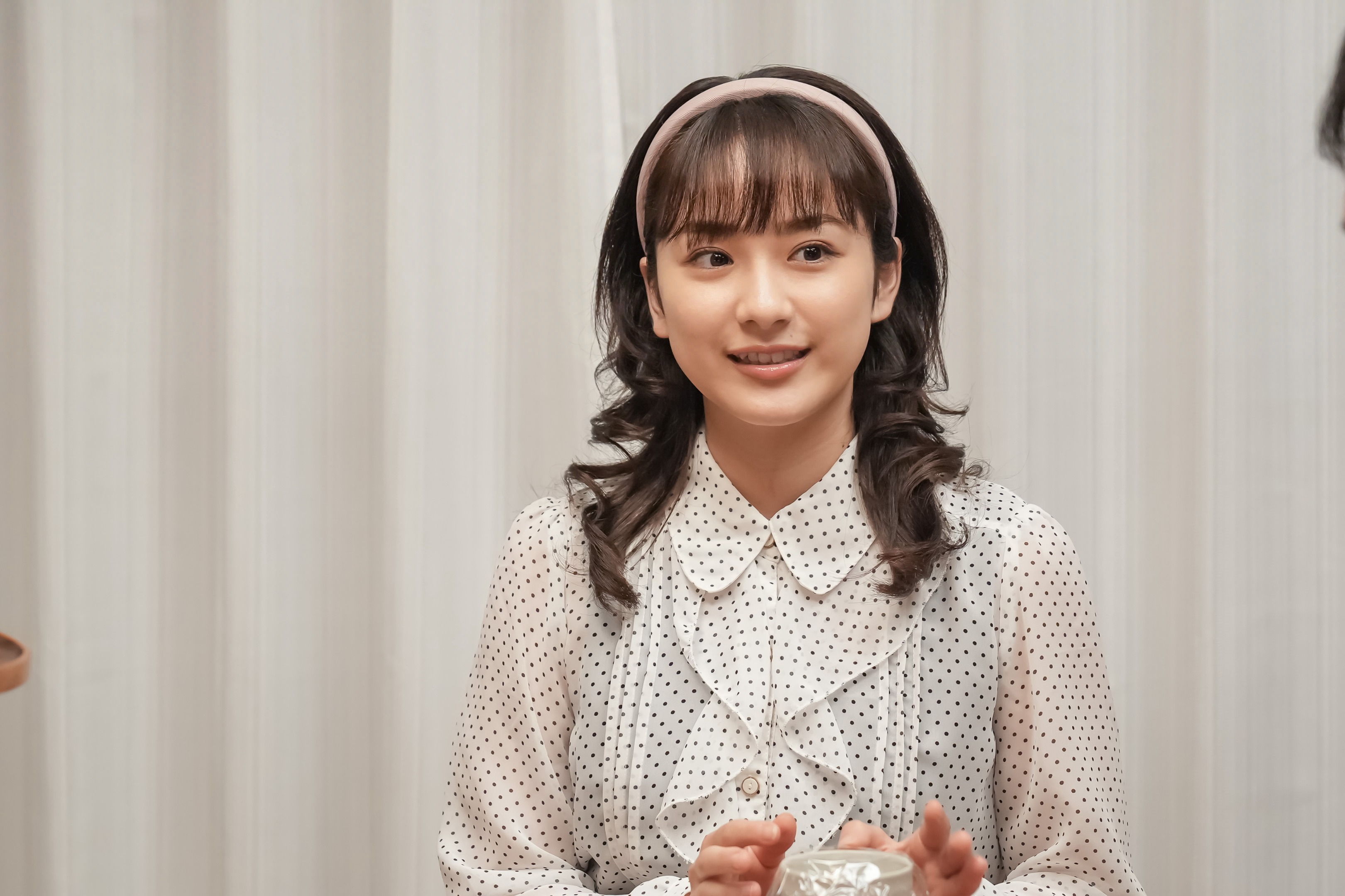 【新品ケース】おむすび　DVD 8巻セット　橋本環奈 明日の「おむすび」 結（橋本環奈）の家を羨ましがる佳純（平