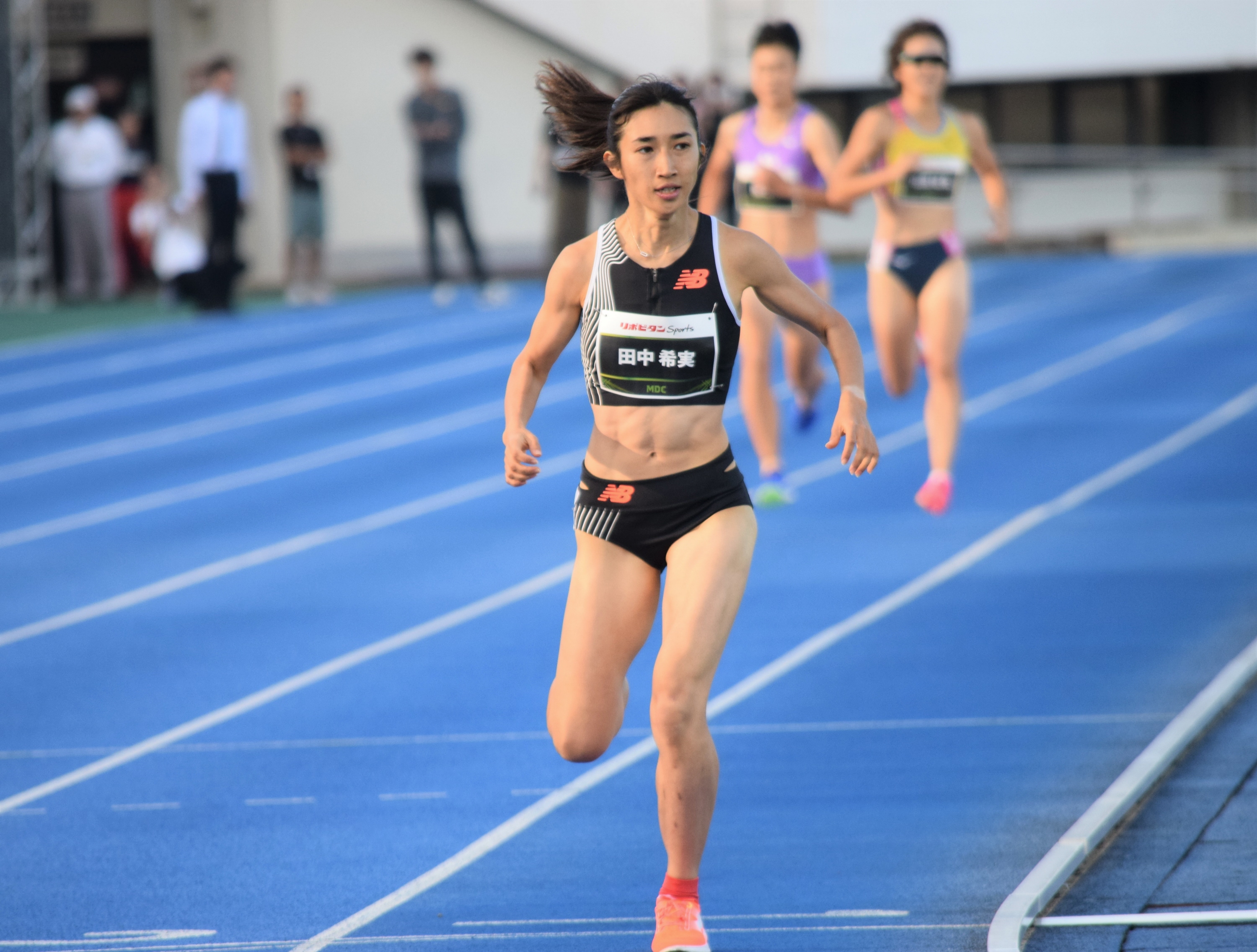 田中希実、圧勝も右膝に違和感 ２１日のレース出場には慎重姿勢／陸上 