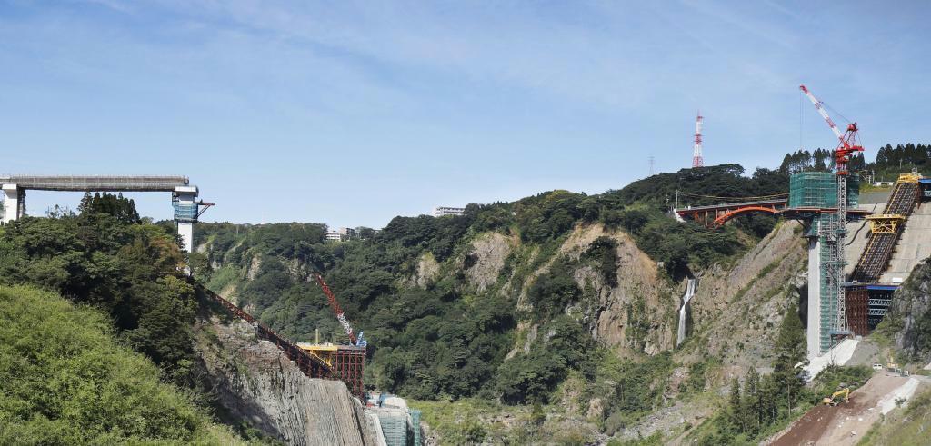 地震教訓に崩落防止の設計 再建進む阿蘇大橋 来年度完成 産経ニュース