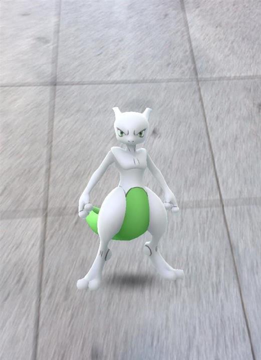 ポケモンｇｏ ミュウツー レイドアワーにトレーナー殺到 ｓｎｓ 色違い君が出ました シャドーボール覚えてた イザ