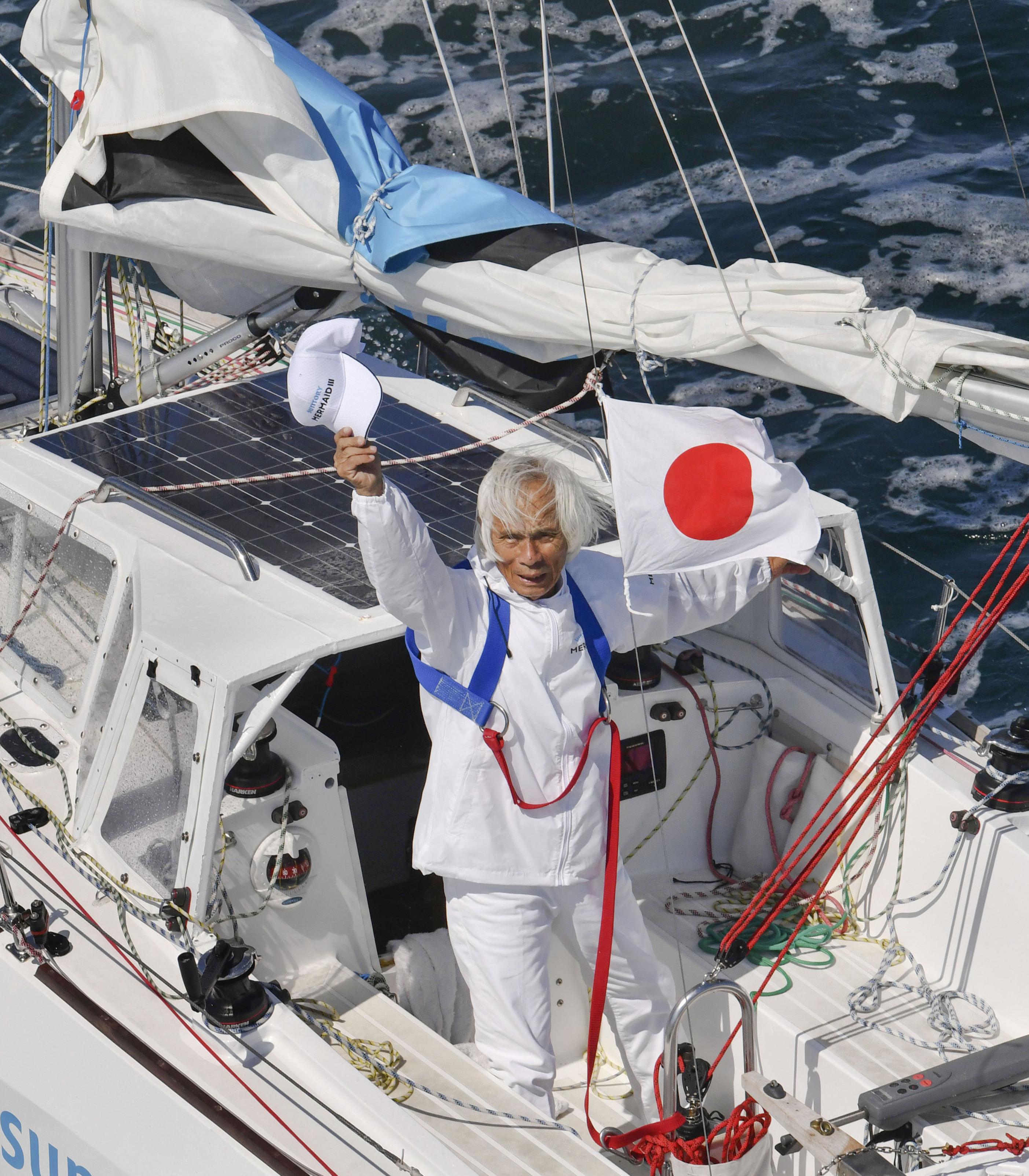 フォト特集】堀江さん、太平洋横断成功 ヨットで世界最高齢 - 産経ニュース