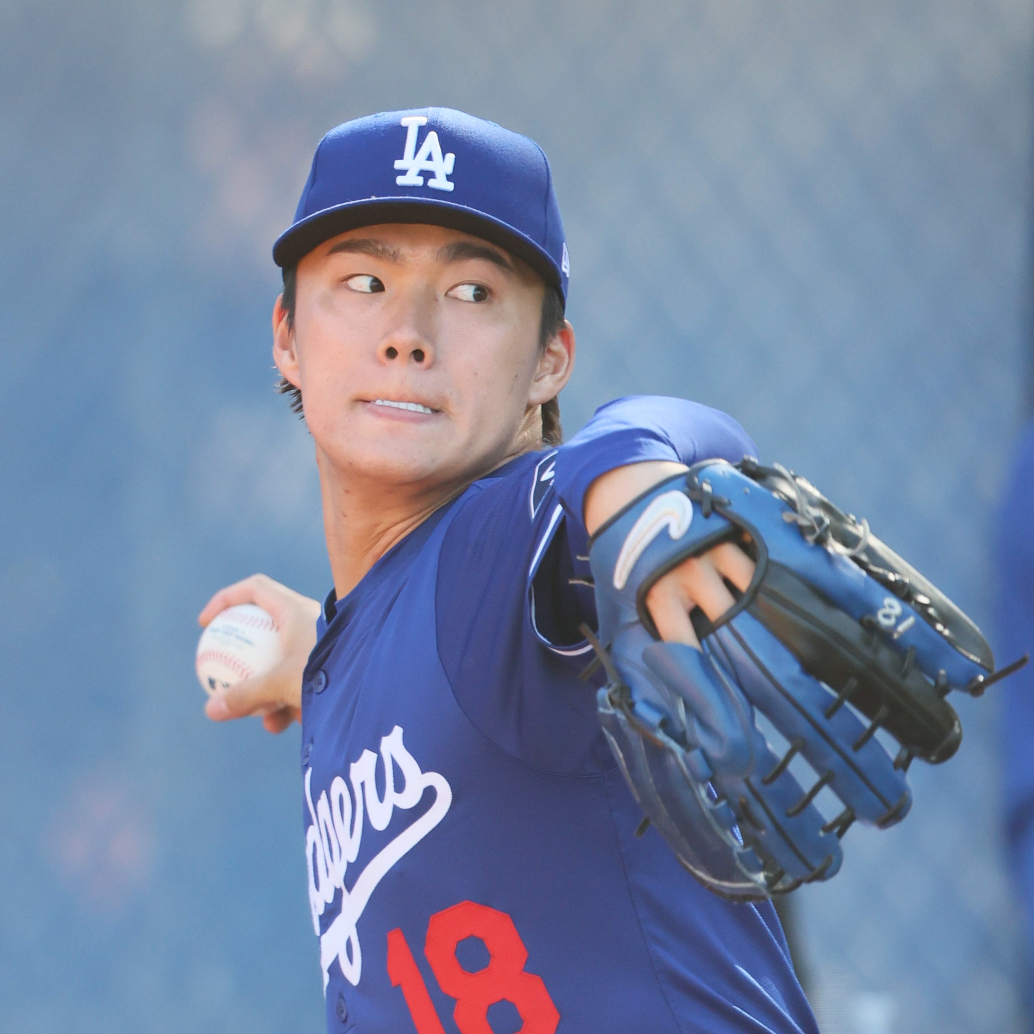 山本由伸投手
ノーヒットノーラン達成記念フォトフレーム 山本由伸の快投にLA記者は軒並み高評価！ WS打線を手玉に取る奪