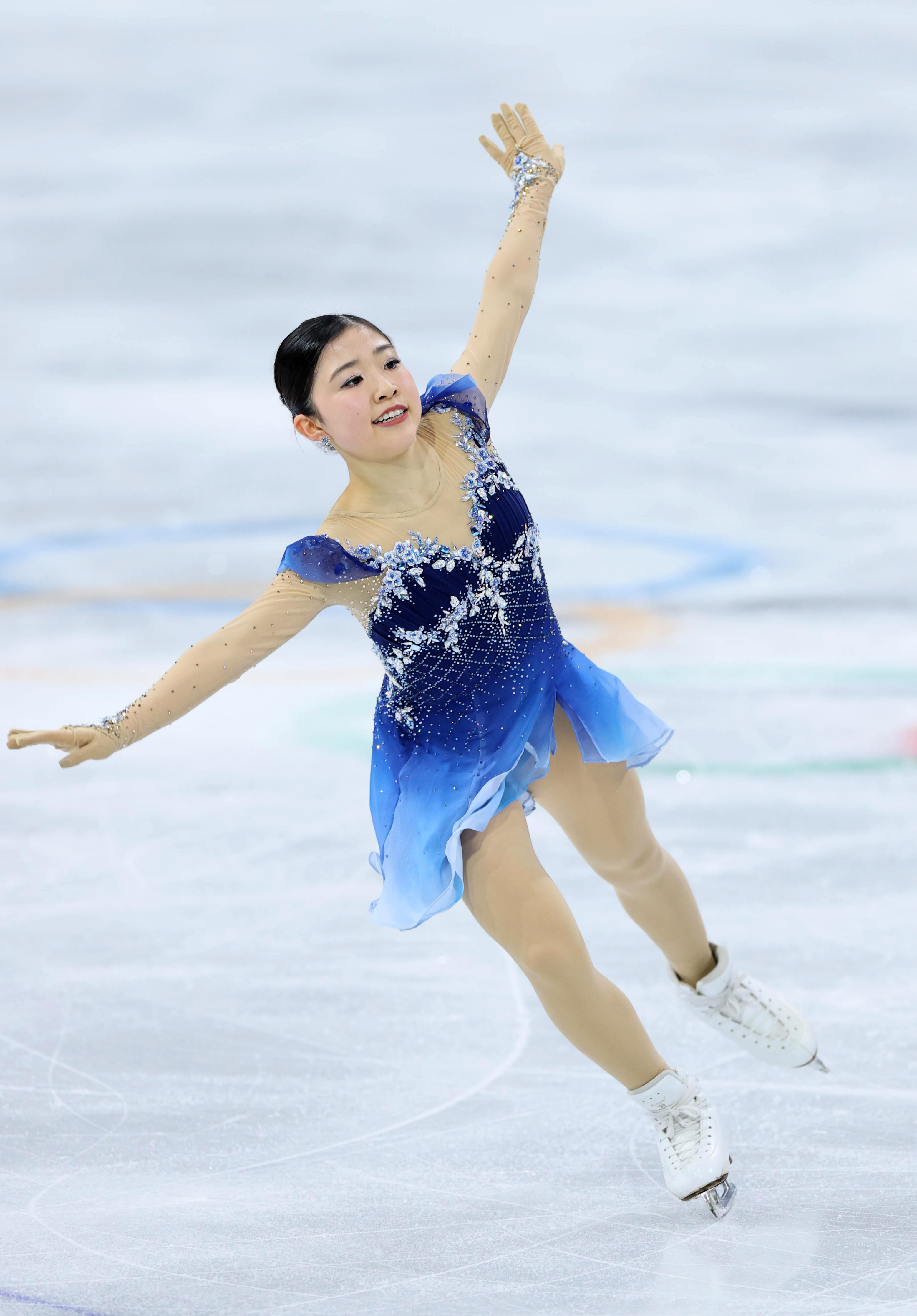 千葉百音 直筆サイン付き写真 世界女王 女子フィギュアスケート　証明書付 1枚 坂本花織 直筆サイン付き写真 世界女王 女子フィギュアスケート 証明