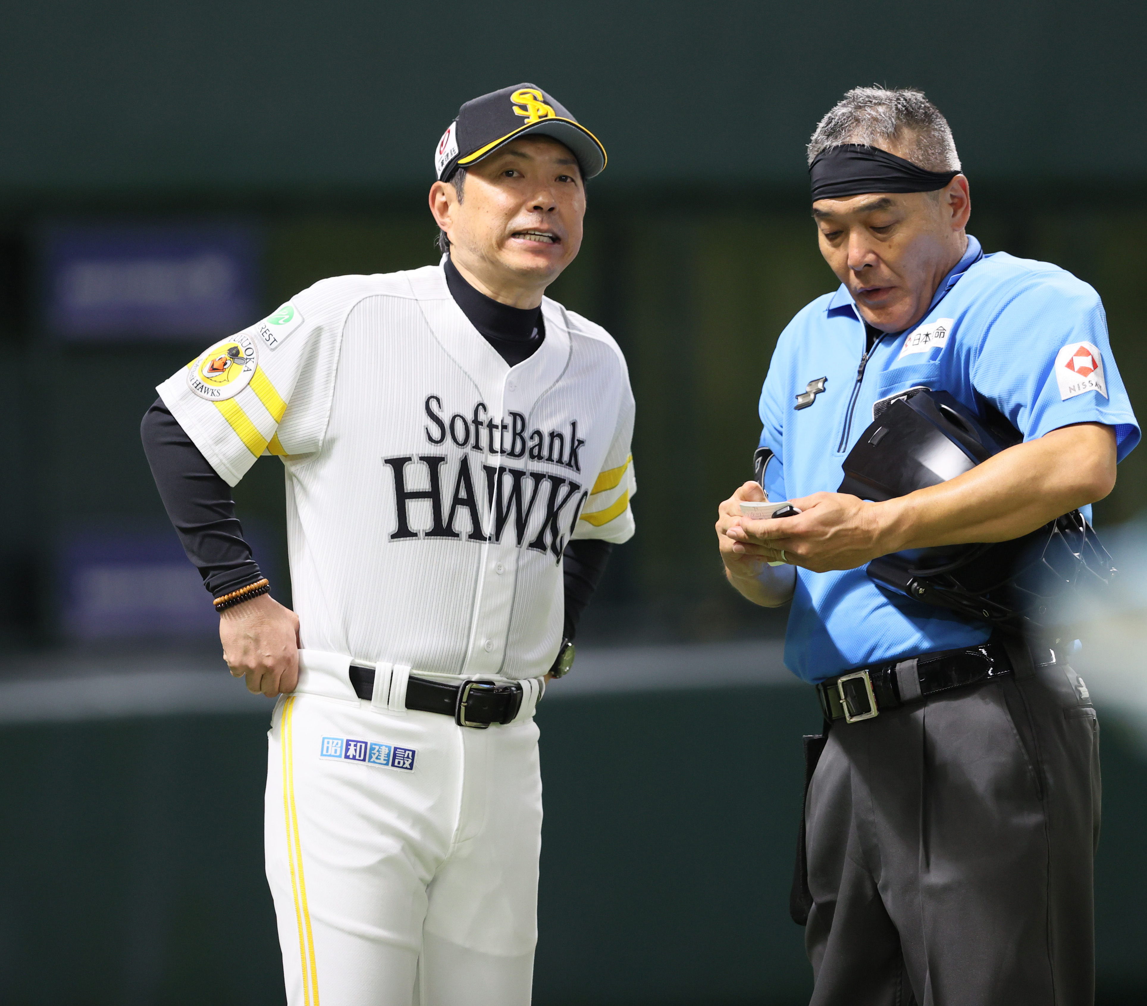 小久保裕紀プロコレリストバンド (ビジター) Mizuno ソフトバンクホークス ソフトバンク・小久保裕紀監督「ホームランを打った後、次バントさせて