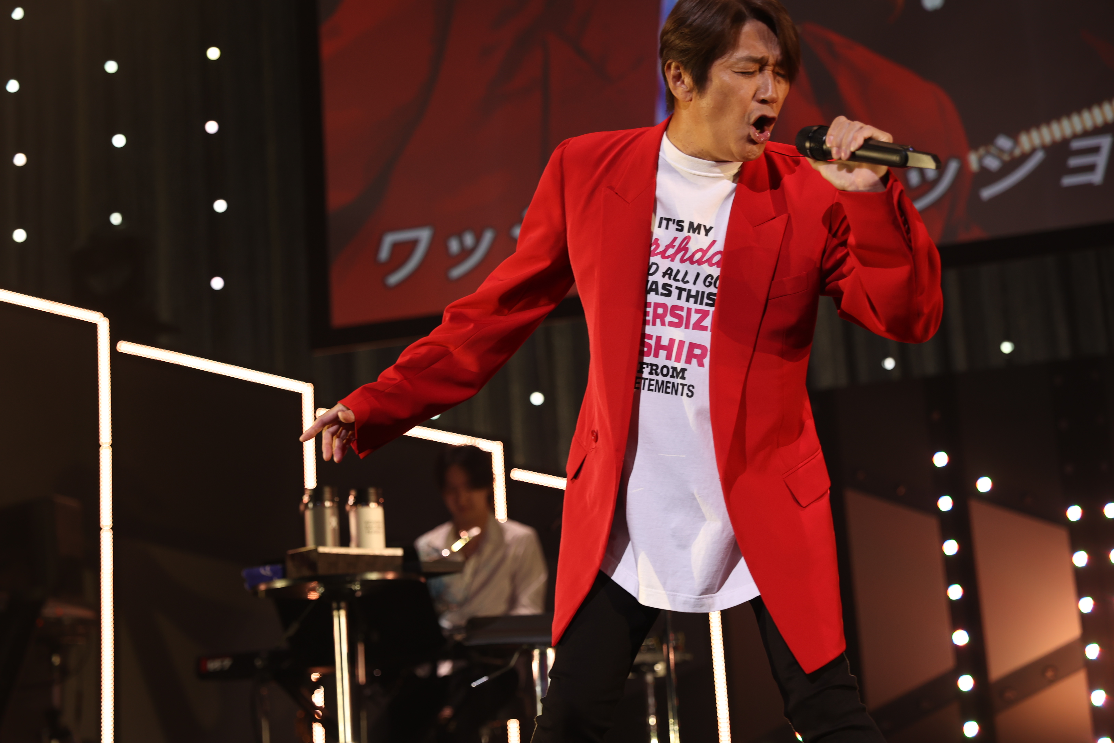 近藤真彦、還暦後初ツアー香川でスタート！名物うどんも堪能 25年1月