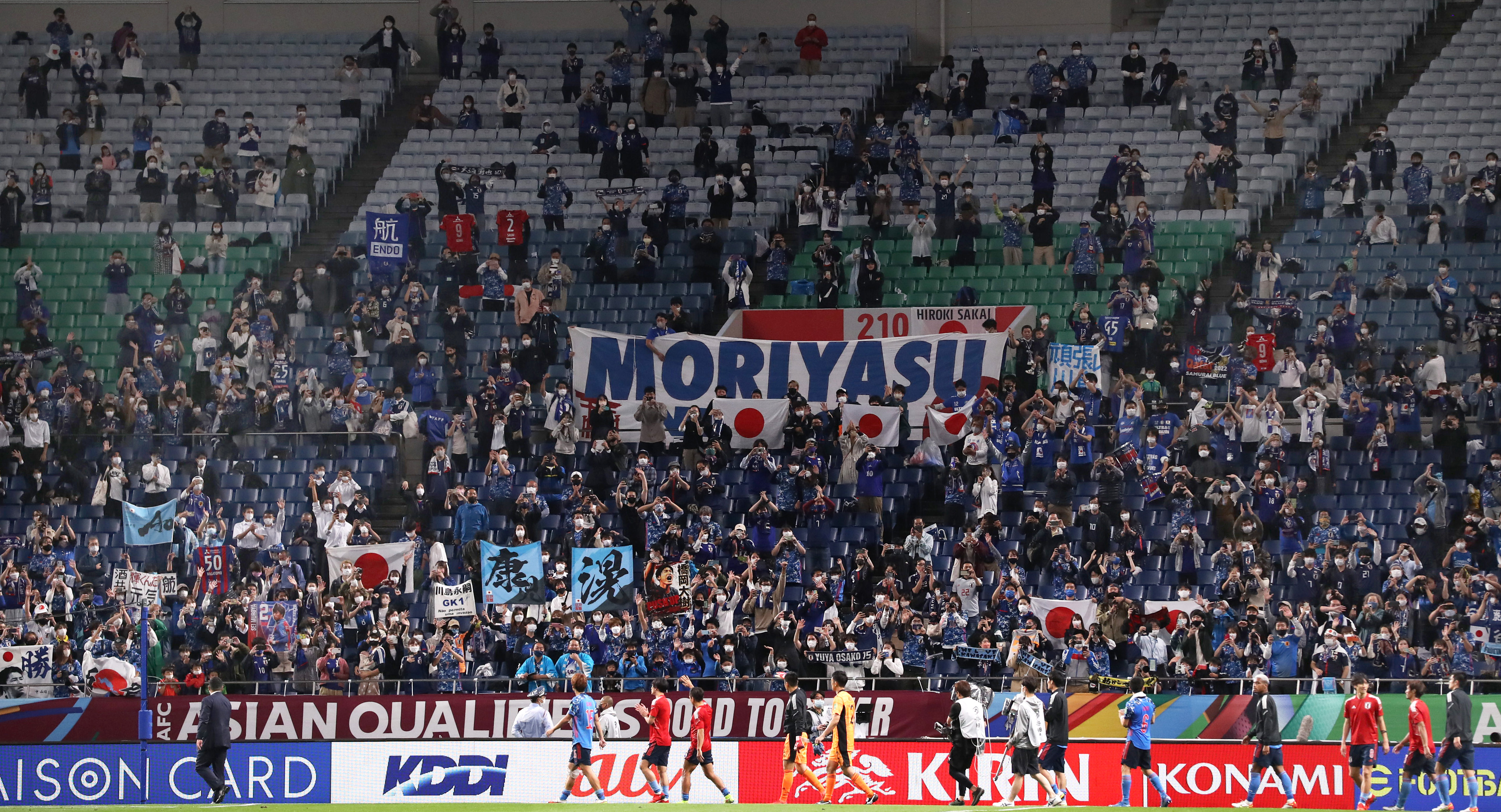 注目の サッカー日本代表 埼玉スタジアム カテ3ペア サウジアラビア戦 11 15 サッカー