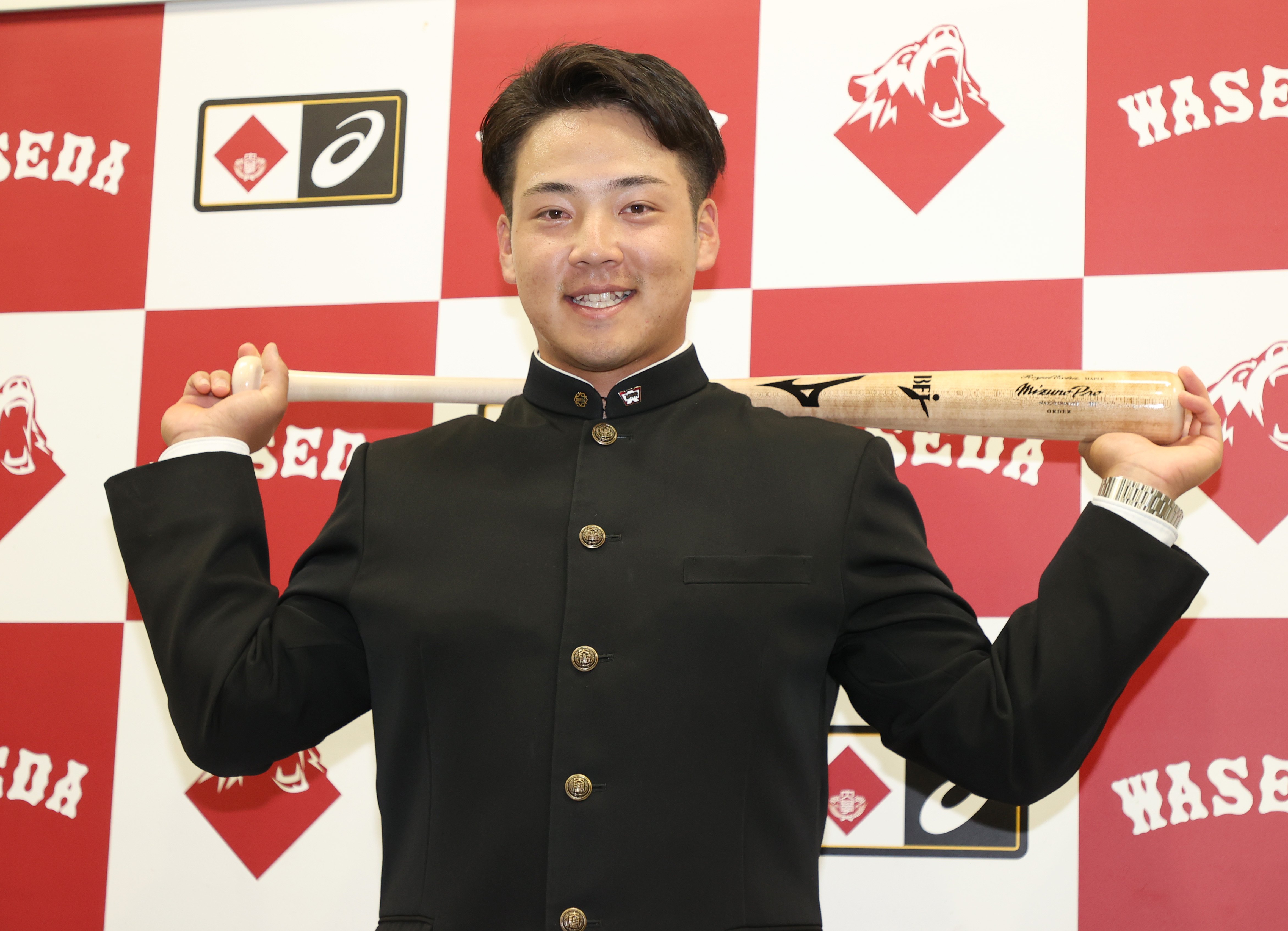 ドラフト】早大・吉納翼「あきらめかけていた」 楽天が5位指名