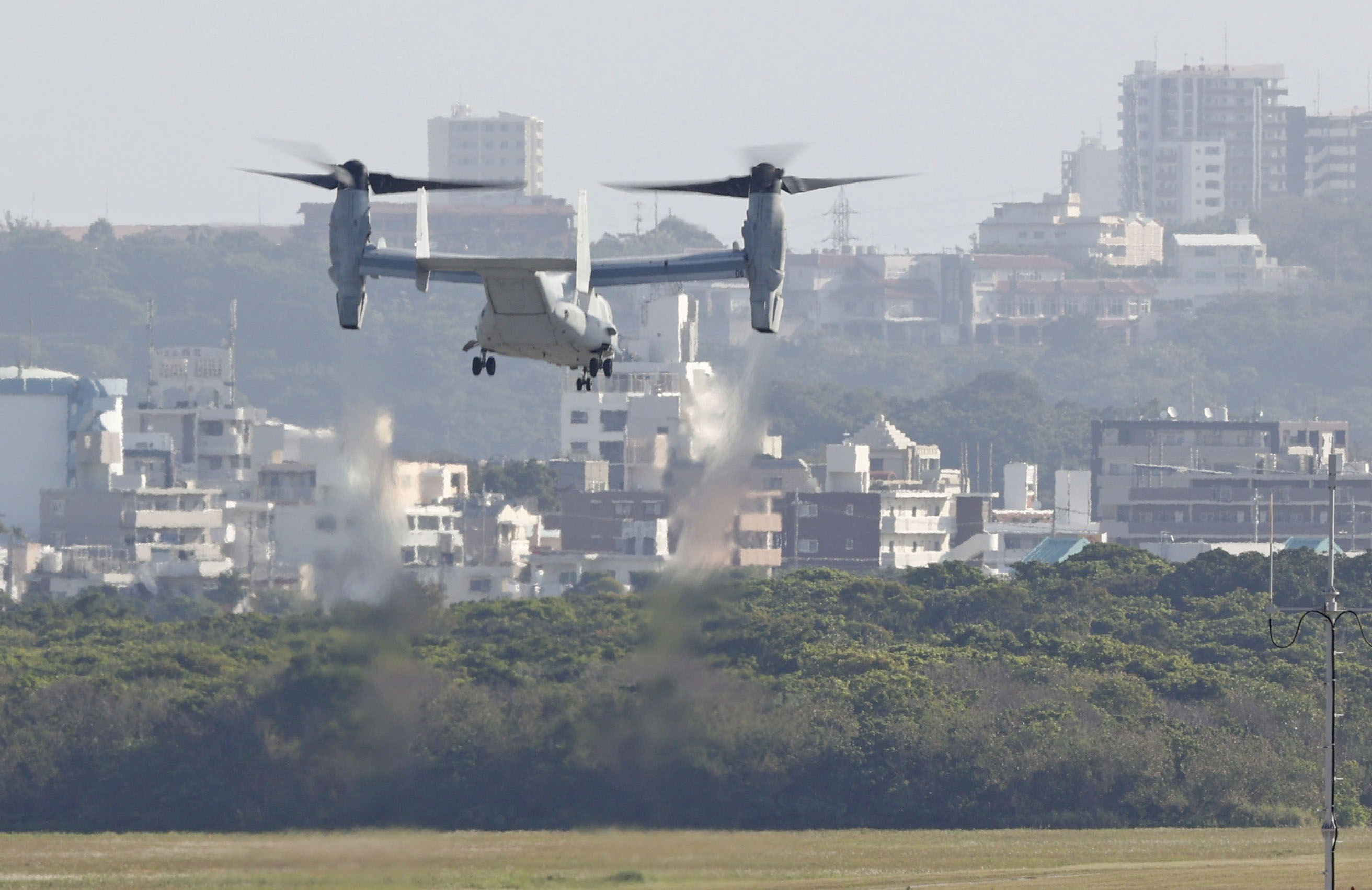 米軍オスプレイ飛行再開 陸自も順次再開へ - 産経ニュース
