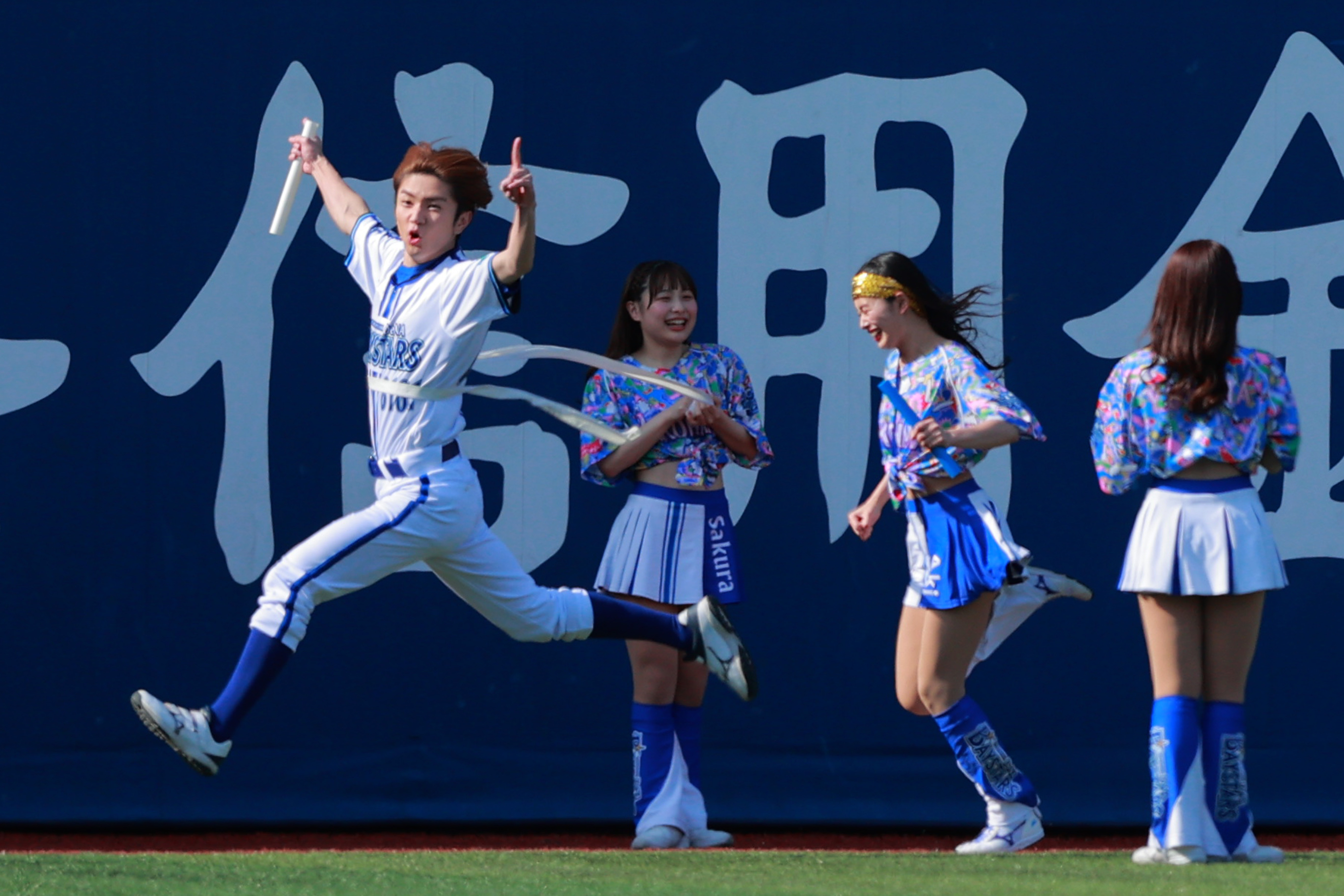 HiHi Jets 髙橋優斗 横浜DeNAベイスターズ HiHi Jets高橋優斗、3年連続始球式 “マイクパフォーマンス”でも