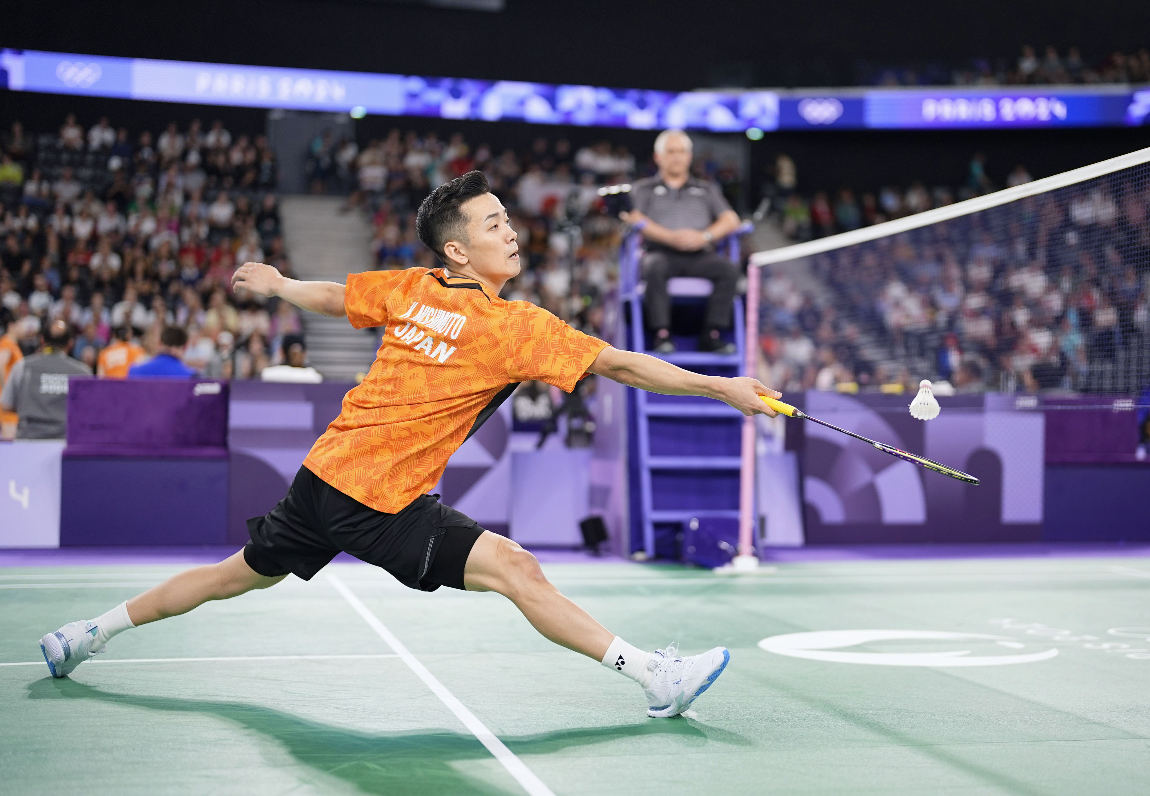 パリ五輪バドミントン男子代表の西本拳太、初戦で格上撃破 「できすぎ