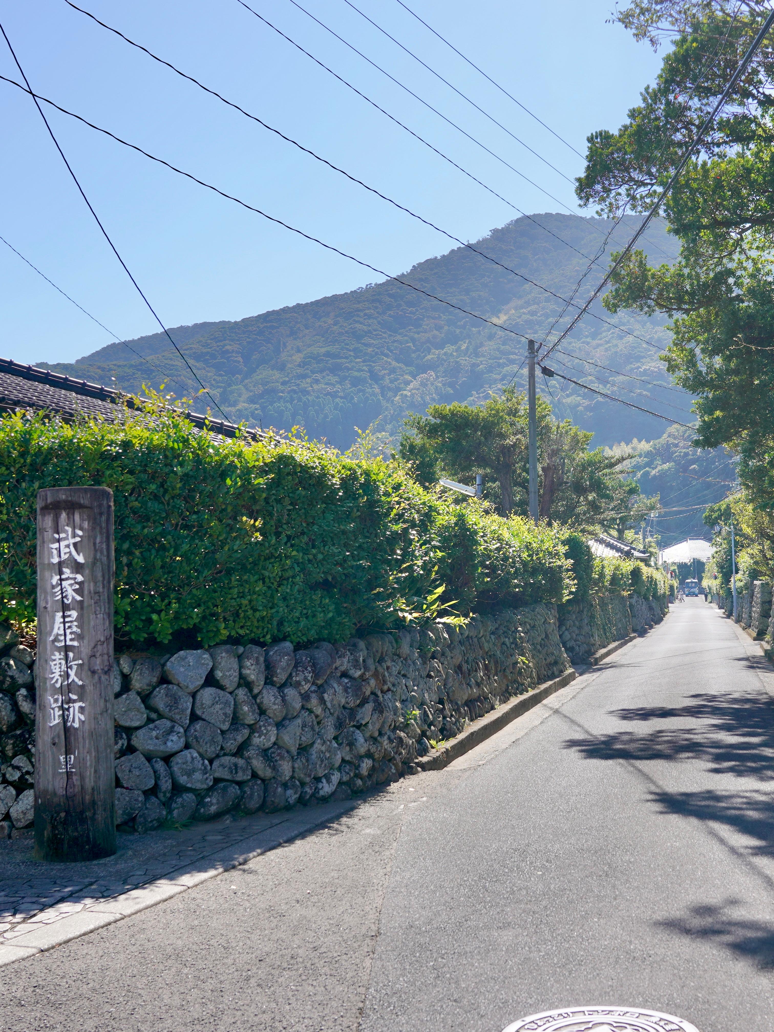 島を歩く 日本を見る】武士の世の名残留める海の要衝 甑島（こしきしま