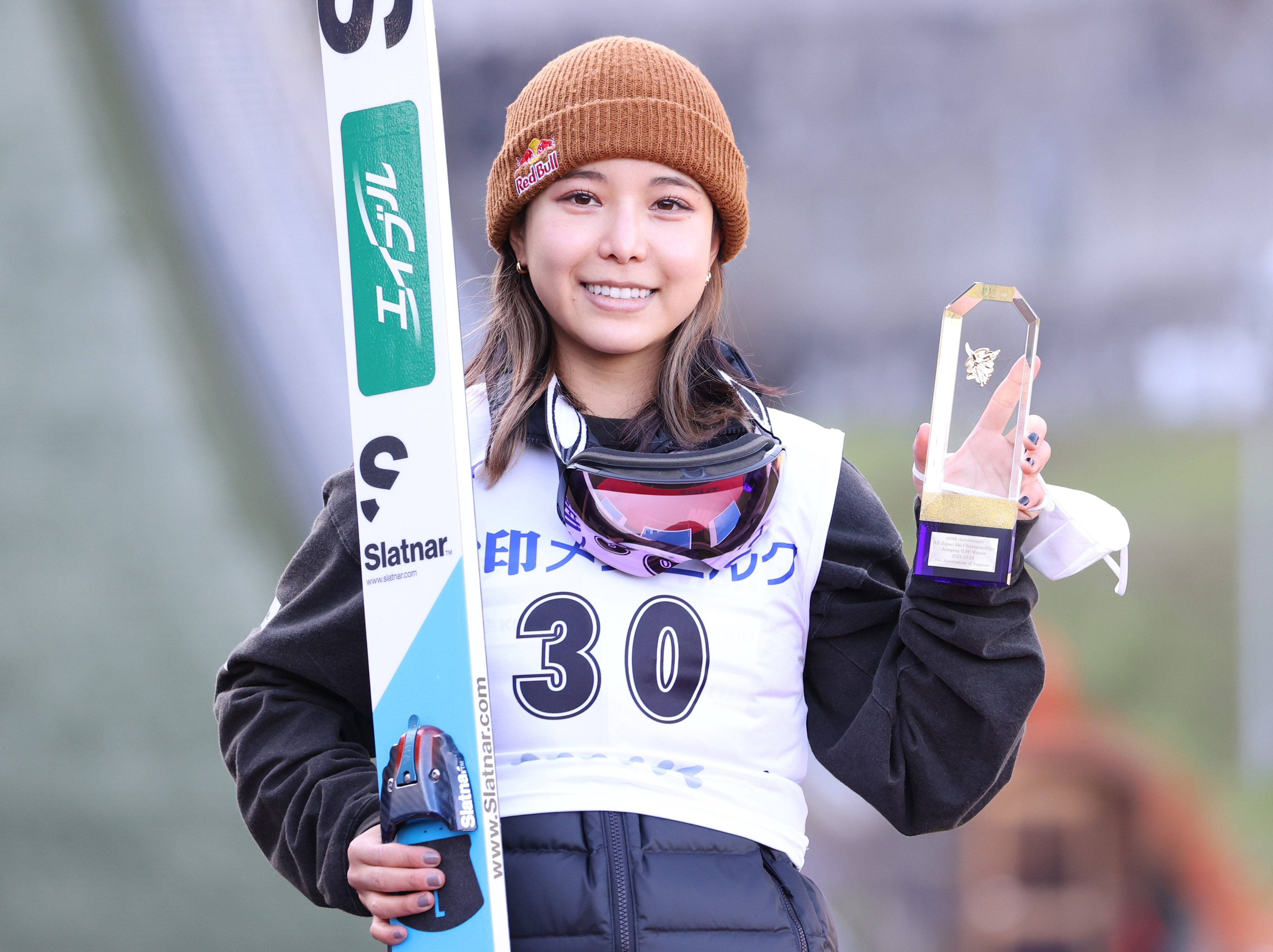 高梨沙羅が 忍耐 で全日本ラージヒル優勝 北京五輪へ完成度 ７０くらい ジャンプ サンスポ