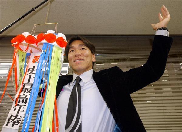 経済裏読み 謎多きプロ野球選手の年俸 あくまで推定 出来高や複数年でさらに難解 1 3ページ サンスポ