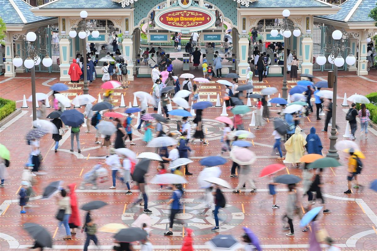 東京ディズニーランド 夜８時閉園に繰り上げ ８日から 産経ニュース