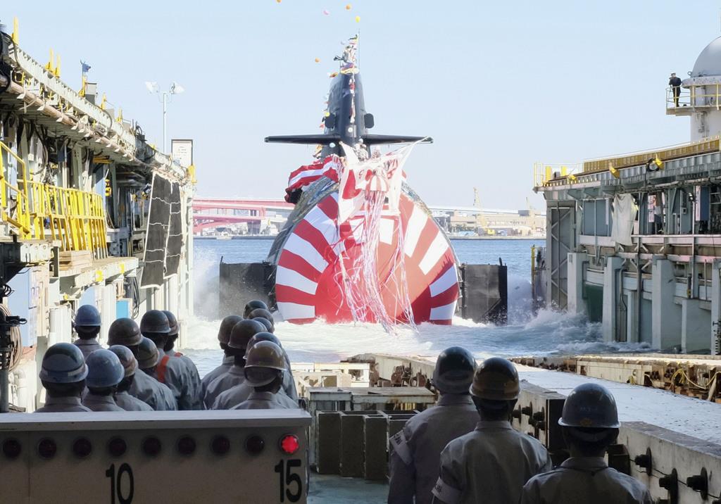 最新鋭潜水艦「とうりゅう」進水 海自、ディーゼル推進で世界最大級